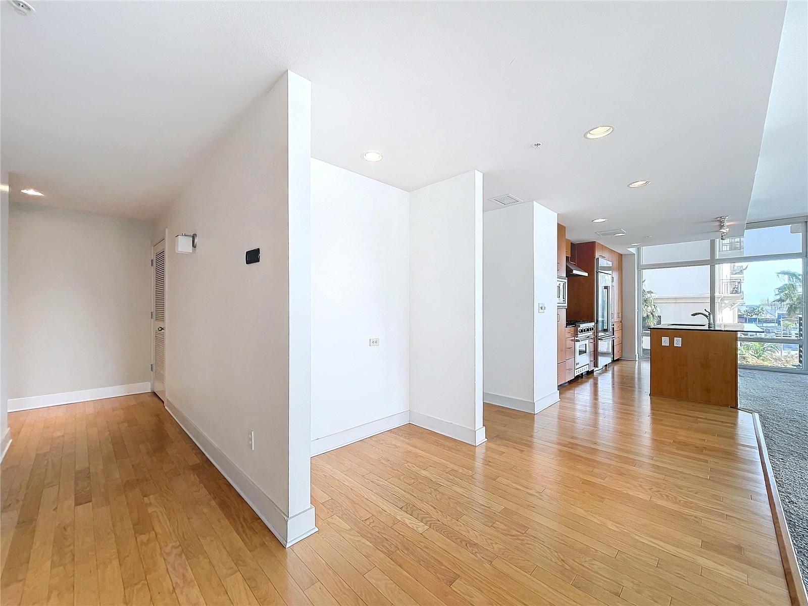 1208 E KENNEDY BLVD #319, TAMPA, FL, 33602