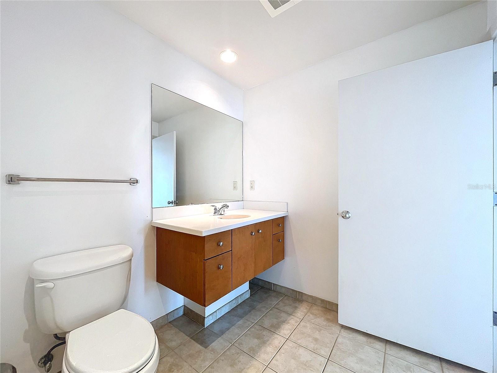1208 E KENNEDY BLVD #319, TAMPA, FL, 33602