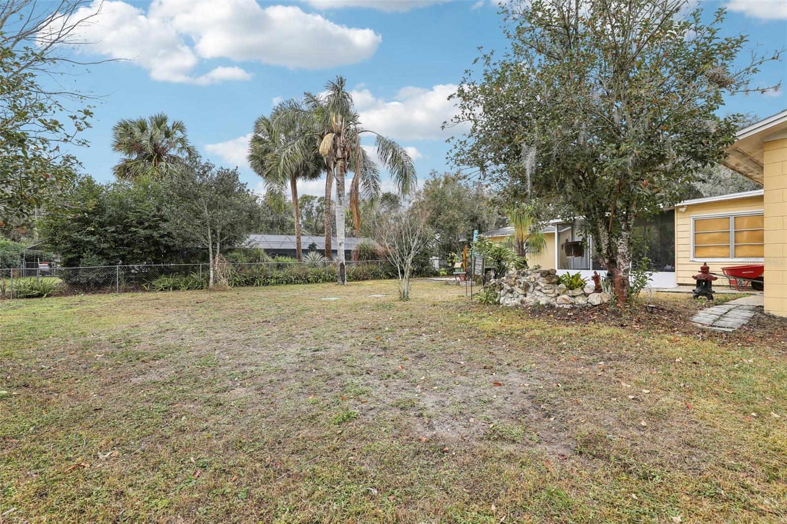 32125 MARK AVE, TAVARES, FL, 32778