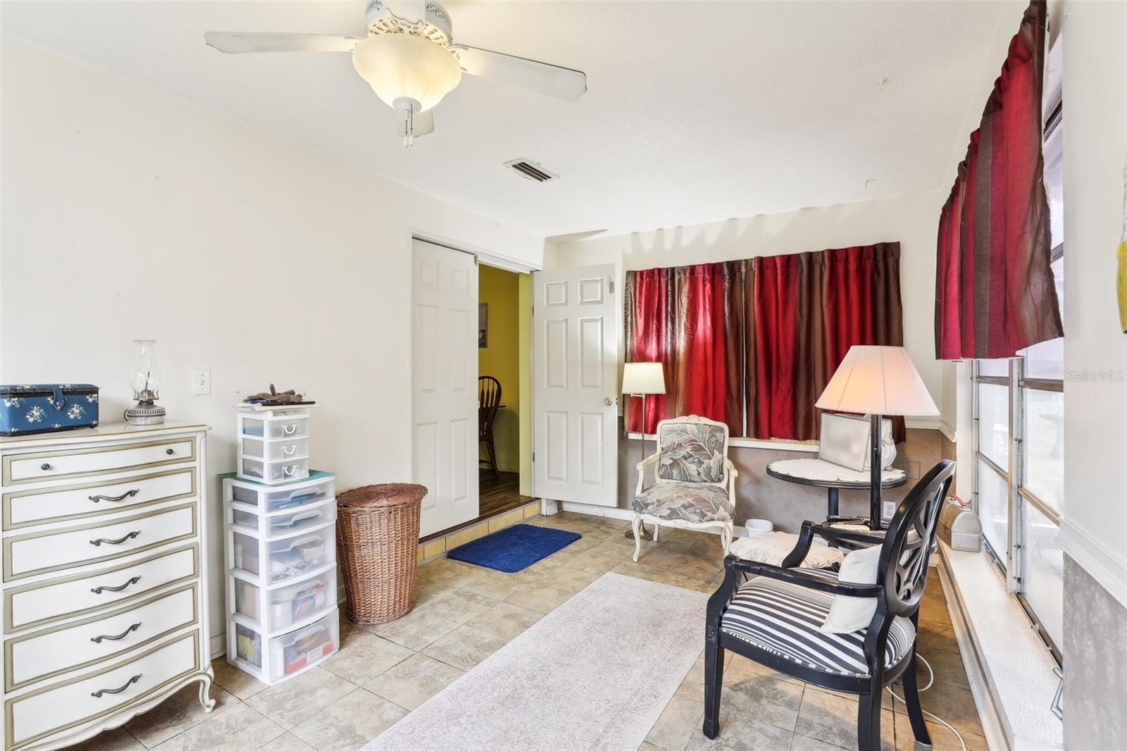 32125 MARK AVE, TAVARES, FL, 32778