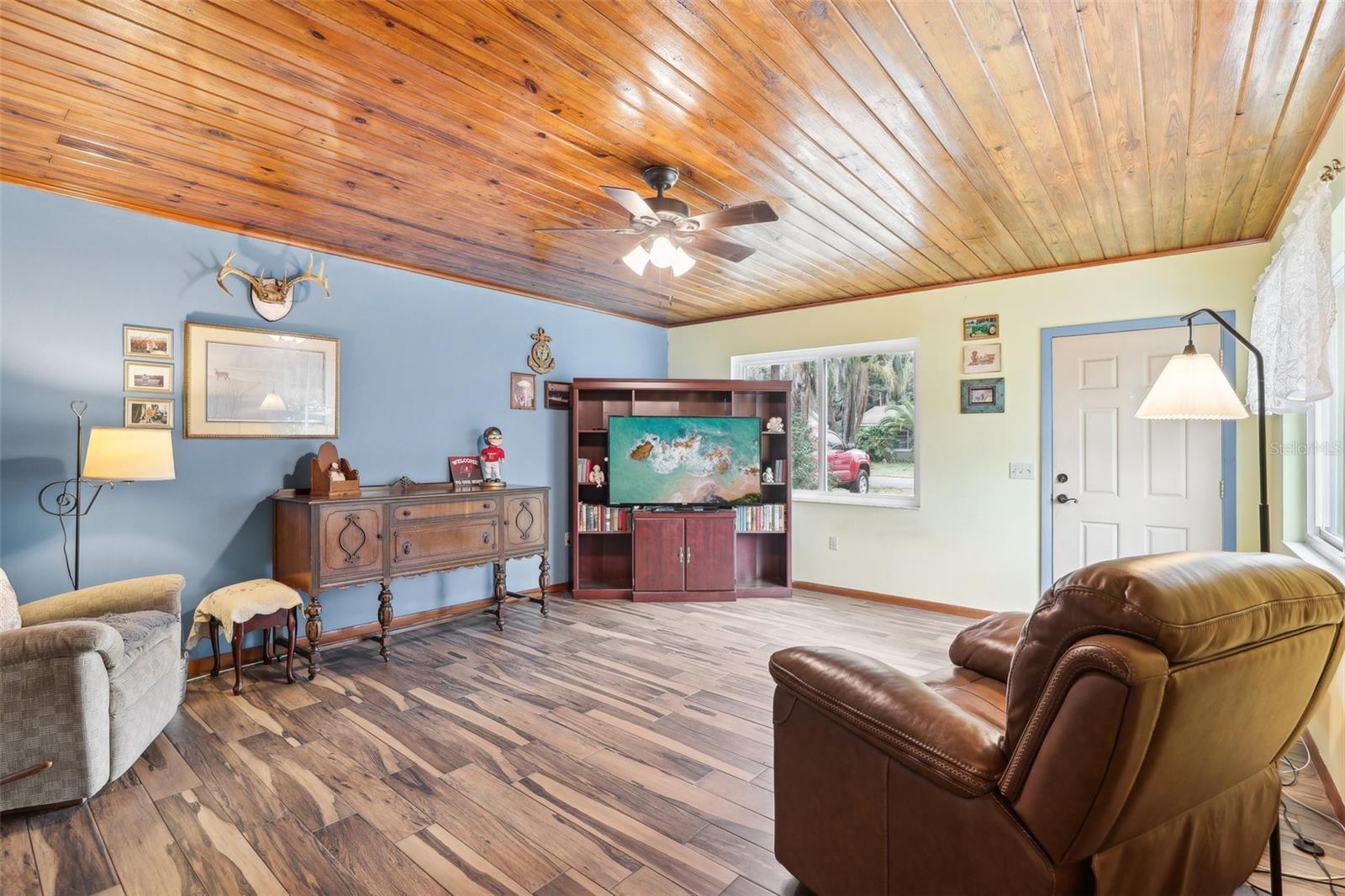 32125 MARK AVE, TAVARES, FL, 32778