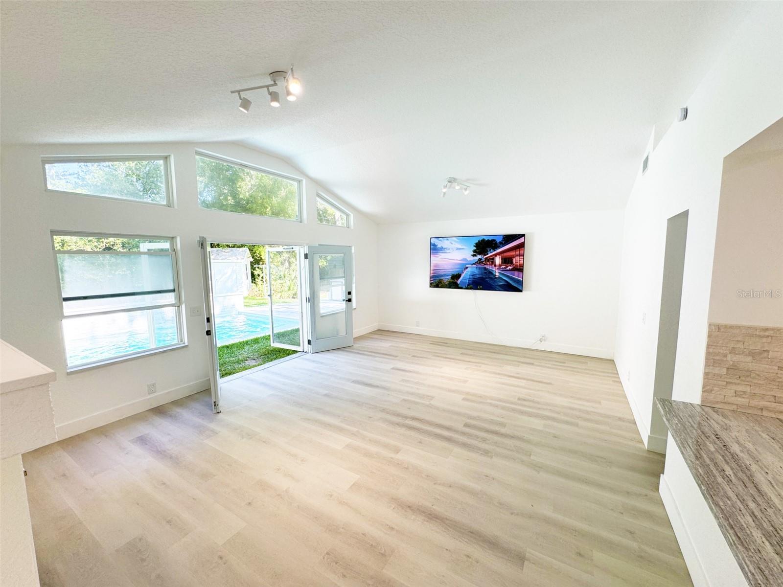 101 S CORONA AVE, CLEARWATER, FL, 33765