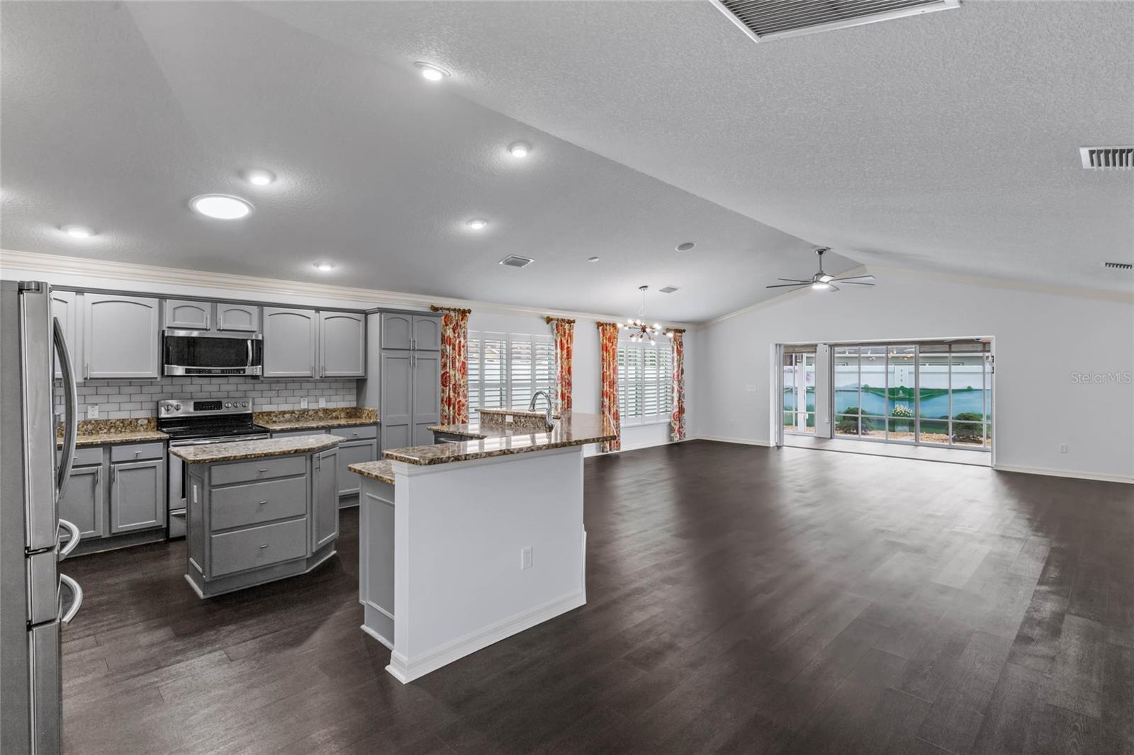 583 ARRUDA TER, THE VILLAGES, FL, 32162