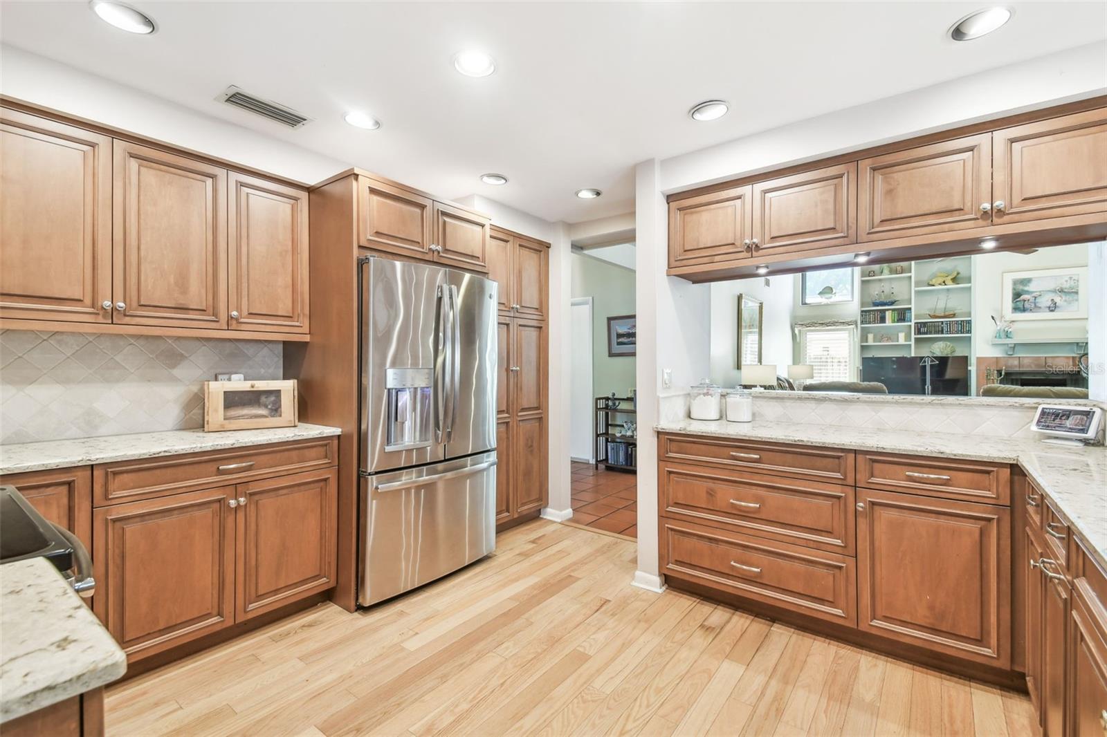 14031 SHADY SHORES DR, TAMPA, FL, 33613