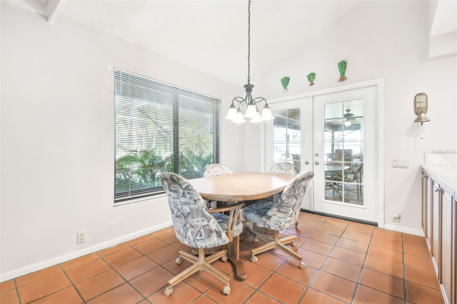 14031 SHADY SHORES DR, TAMPA, FL, 33613