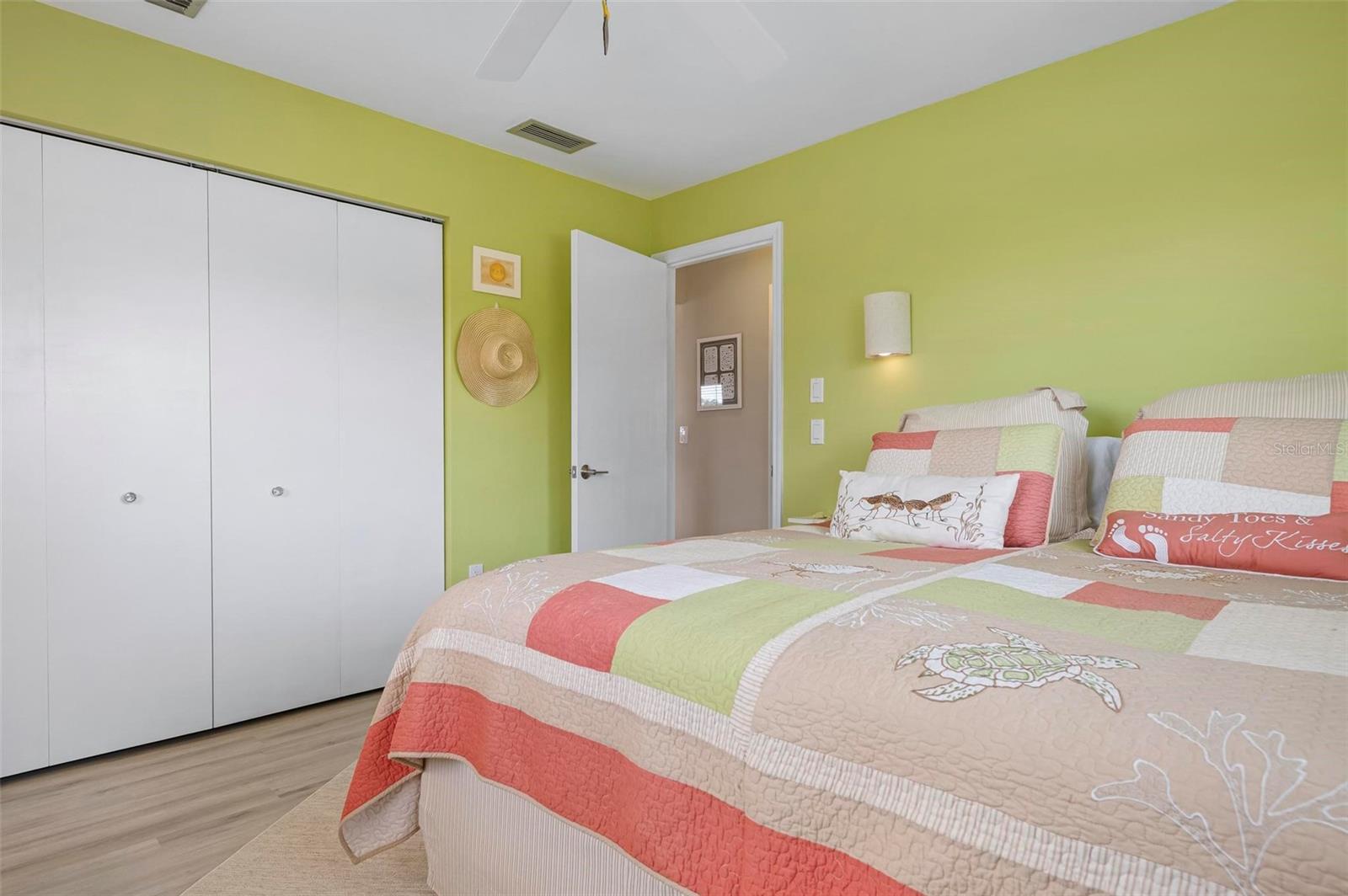 545 WARWICK LN, VENICE, FL, 34293