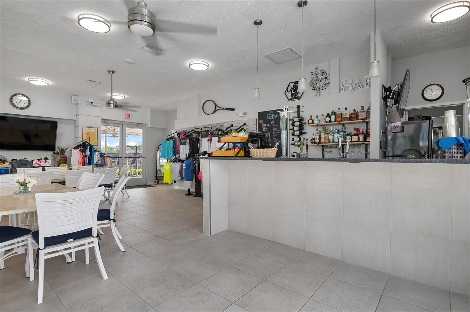 545 WARWICK LN, VENICE, FL, 34293