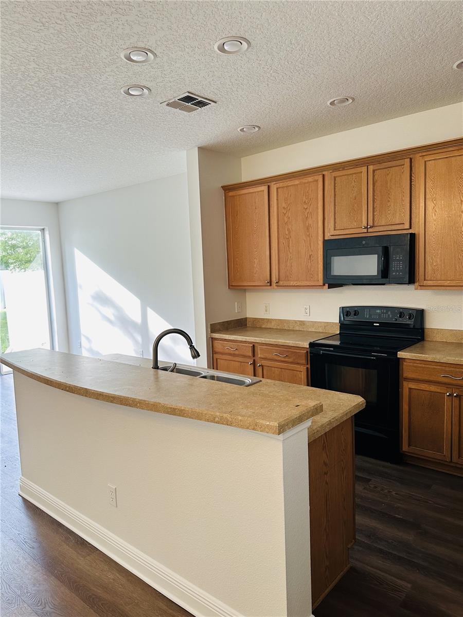 518 LAKE EAGLE LN, SANFORD, FL, 32773