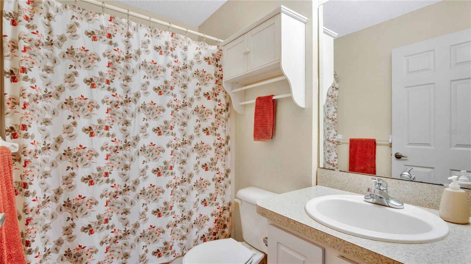 714 COTTAGE PARK LN, LEESBURG, FL, 34748