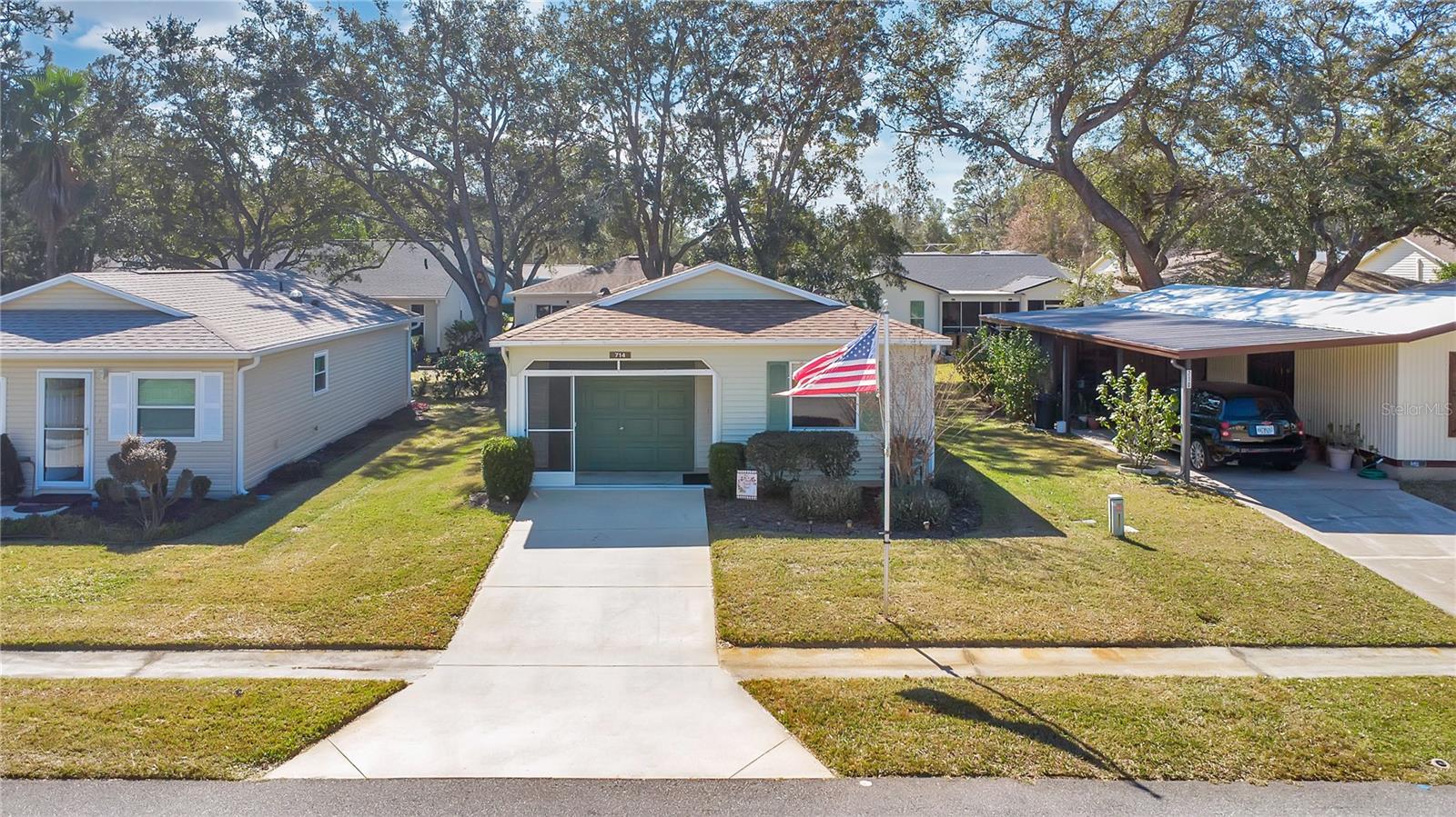 714 COTTAGE PARK LN, LEESBURG, FL, 34748