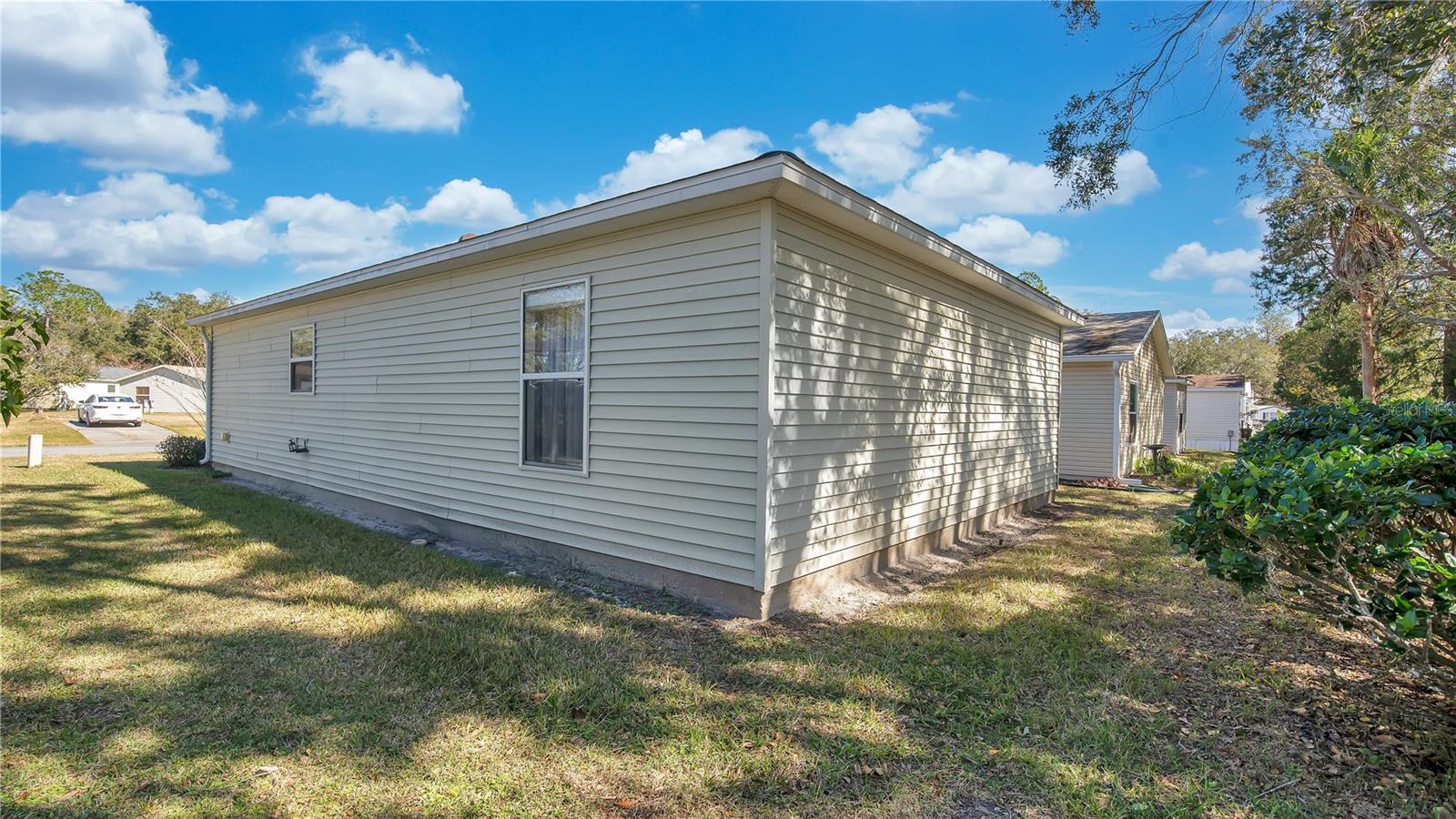 714 COTTAGE PARK LN, LEESBURG, FL, 34748