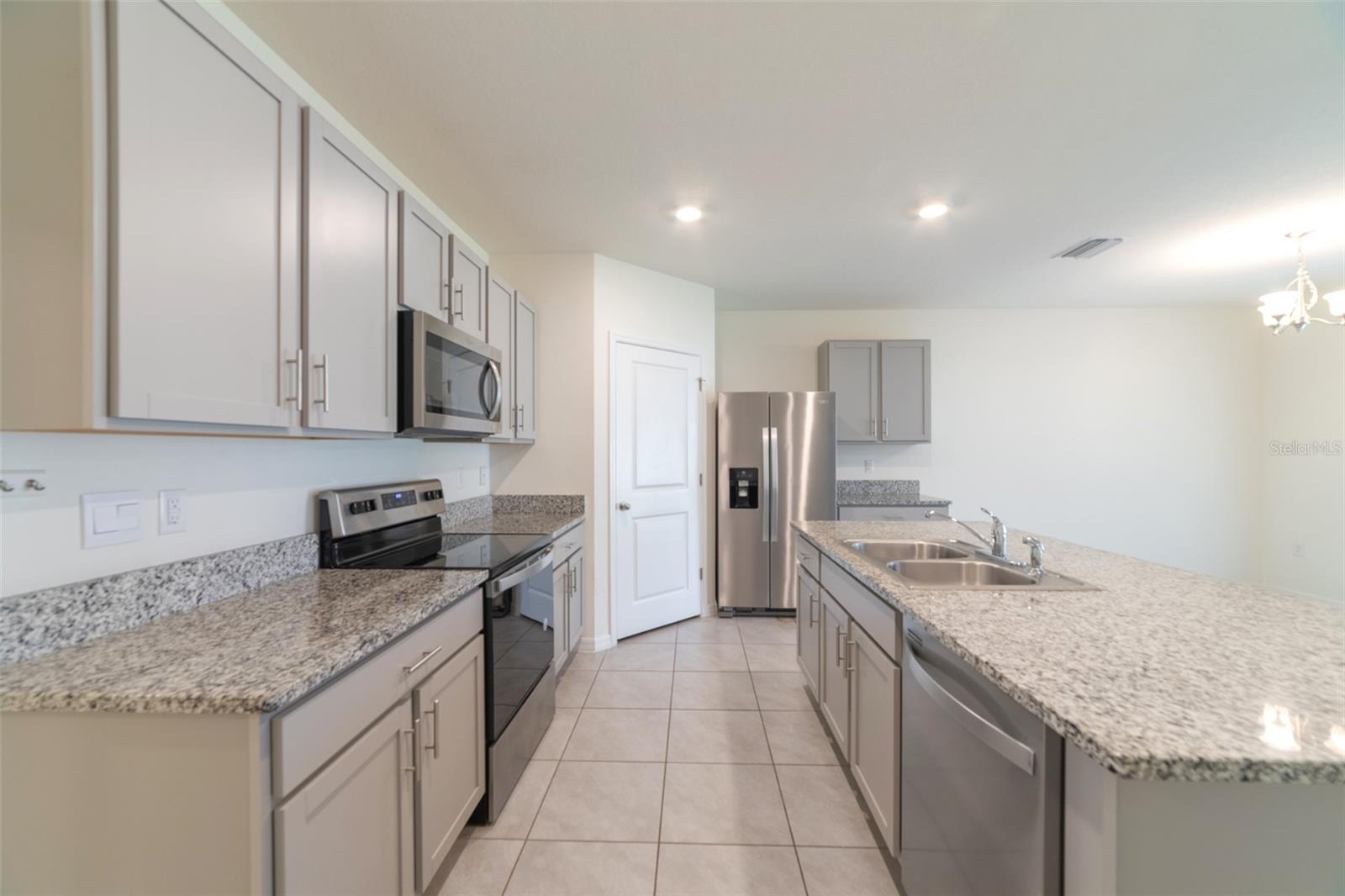 34219 SORREL MINT DR, WESLEY CHAPEL, FL, 33543