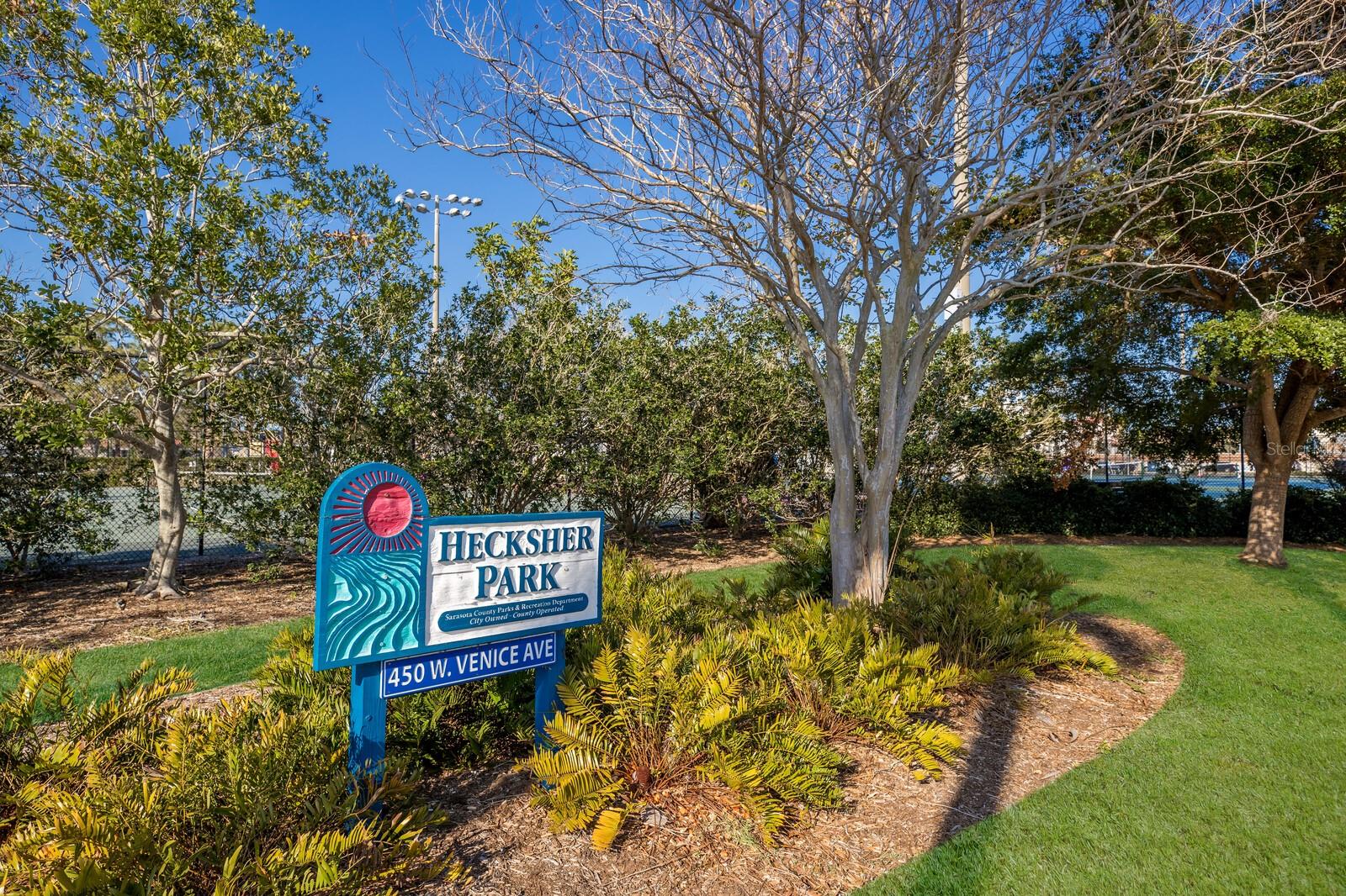 176 AVENS DR, NOKOMIS, FL, 34275