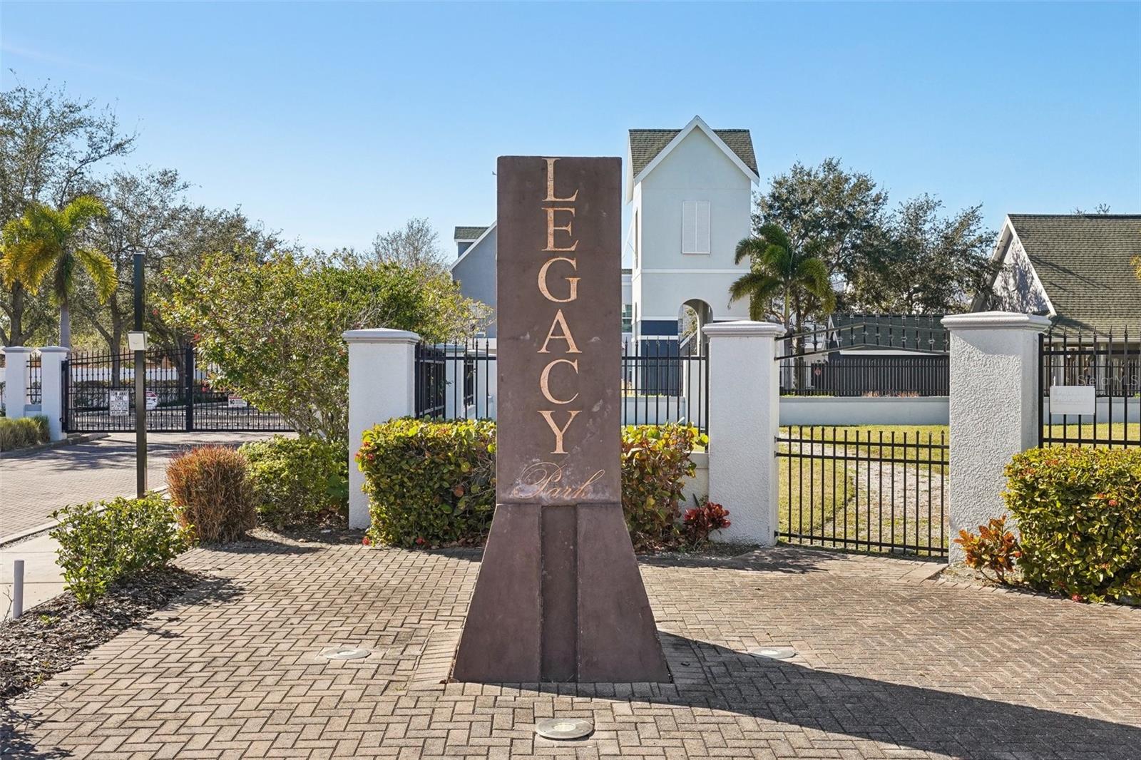 4722 LEGACY PARK DR, TAMPA, FL, 33611