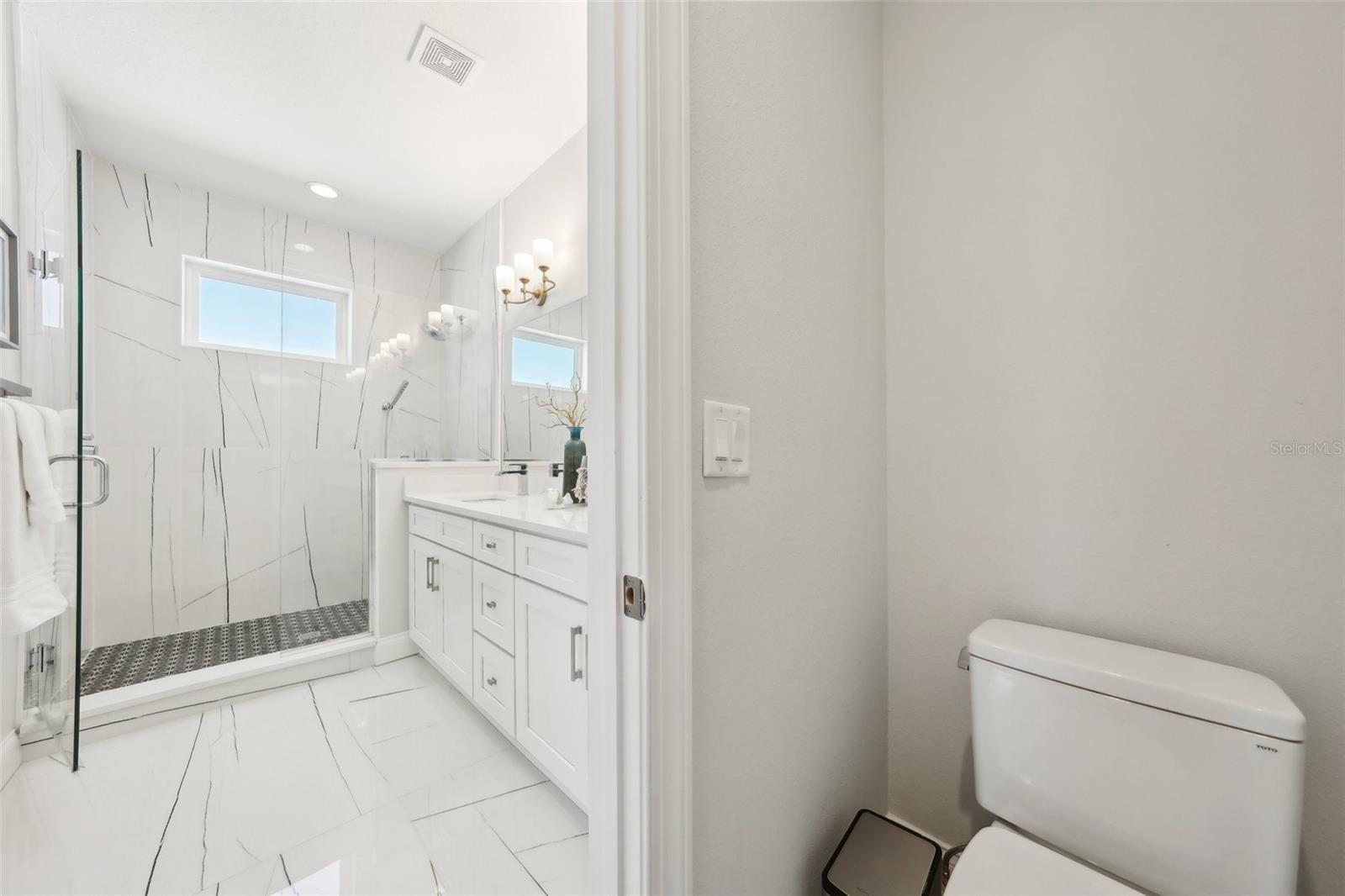 4722 LEGACY PARK DR, TAMPA, FL, 33611