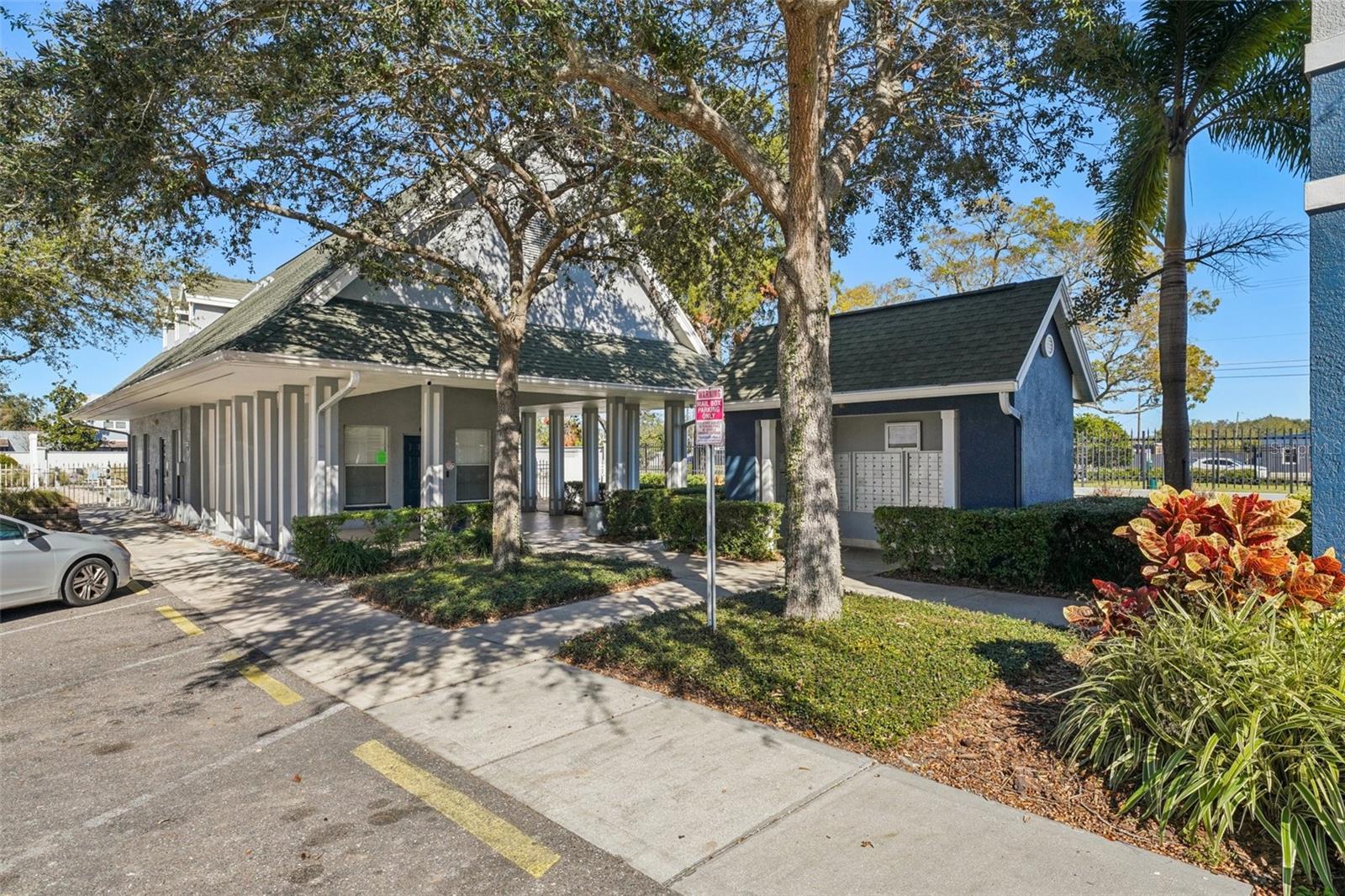 4722 LEGACY PARK DR, TAMPA, FL, 33611