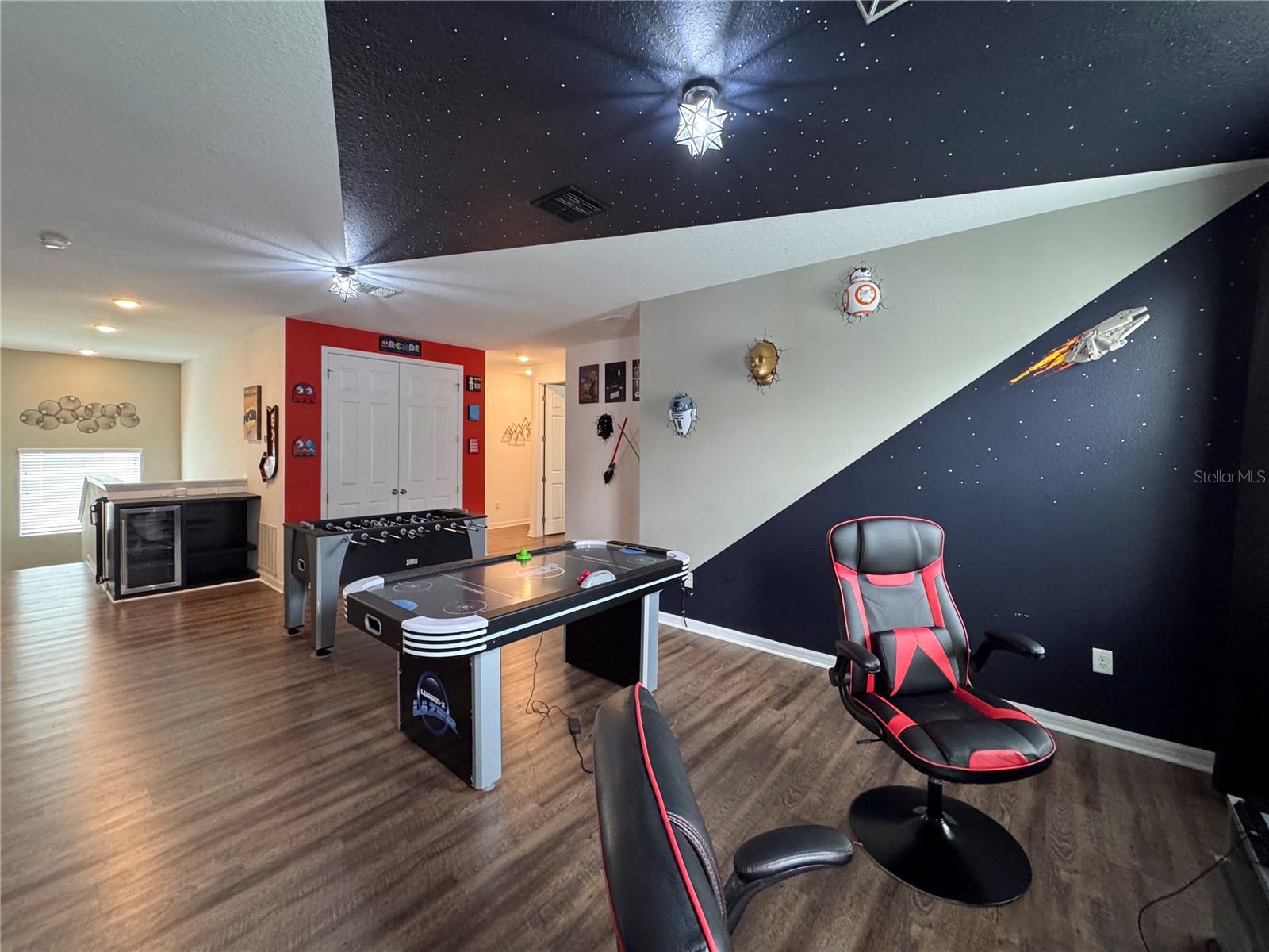 8953 HILTON RIDGE AVE, KISSIMMEE, FL, 34747