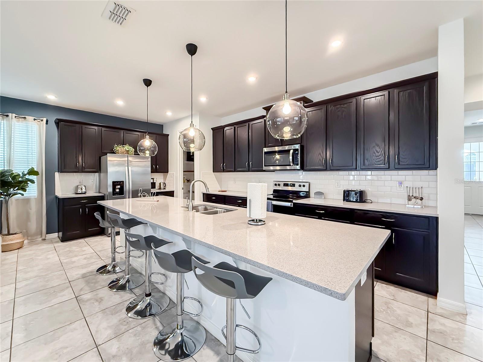 8953 HILTON RIDGE AVE, KISSIMMEE, FL, 34747