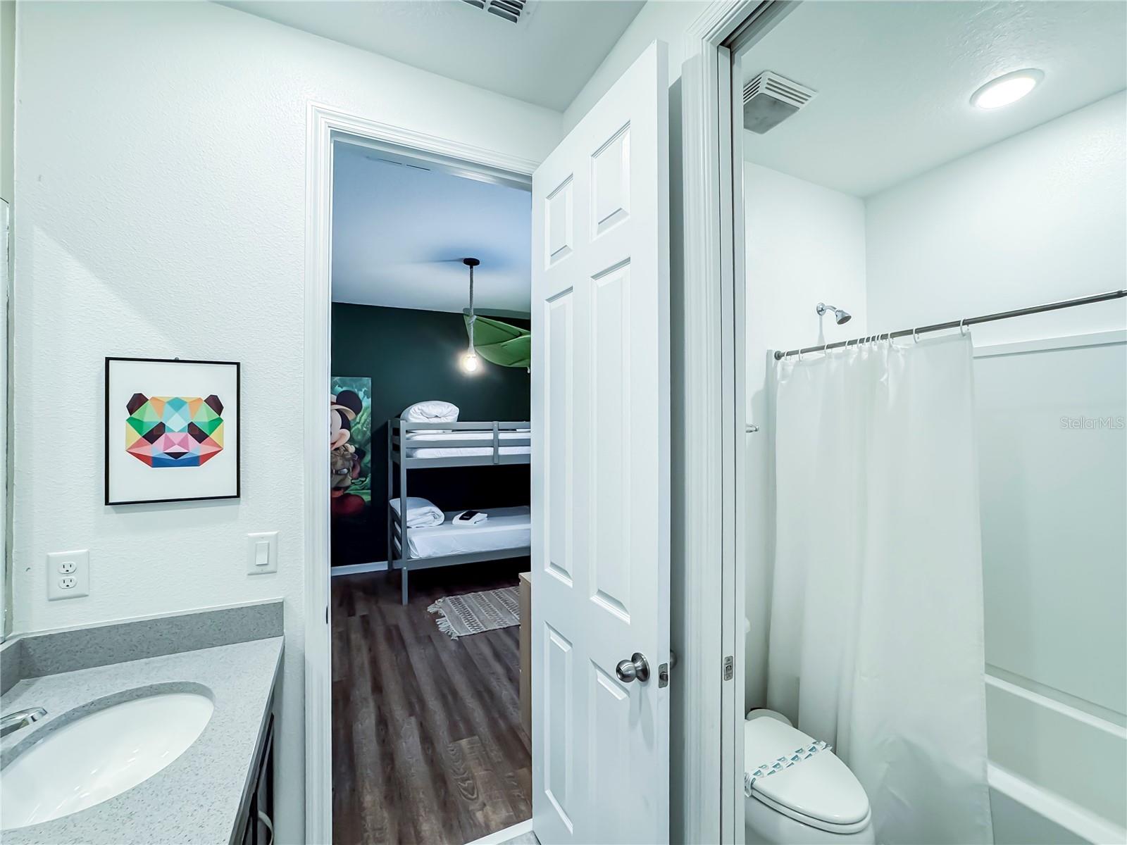 8953 HILTON RIDGE AVE, KISSIMMEE, FL, 34747