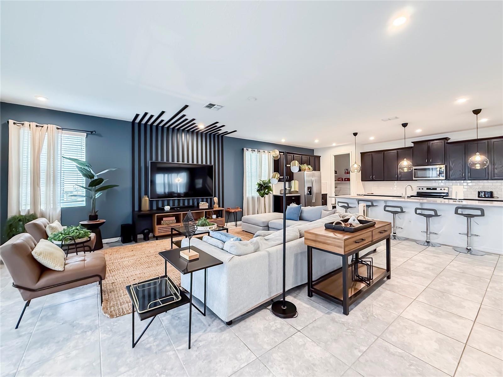 8953 HILTON RIDGE AVE, KISSIMMEE, FL, 34747