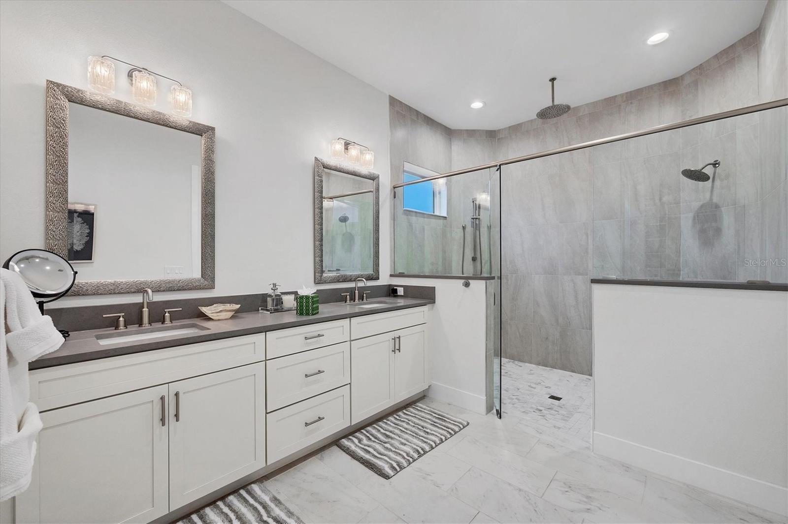 6404 PIGEON PLUM WAY, BRADENTON, FL, 34210