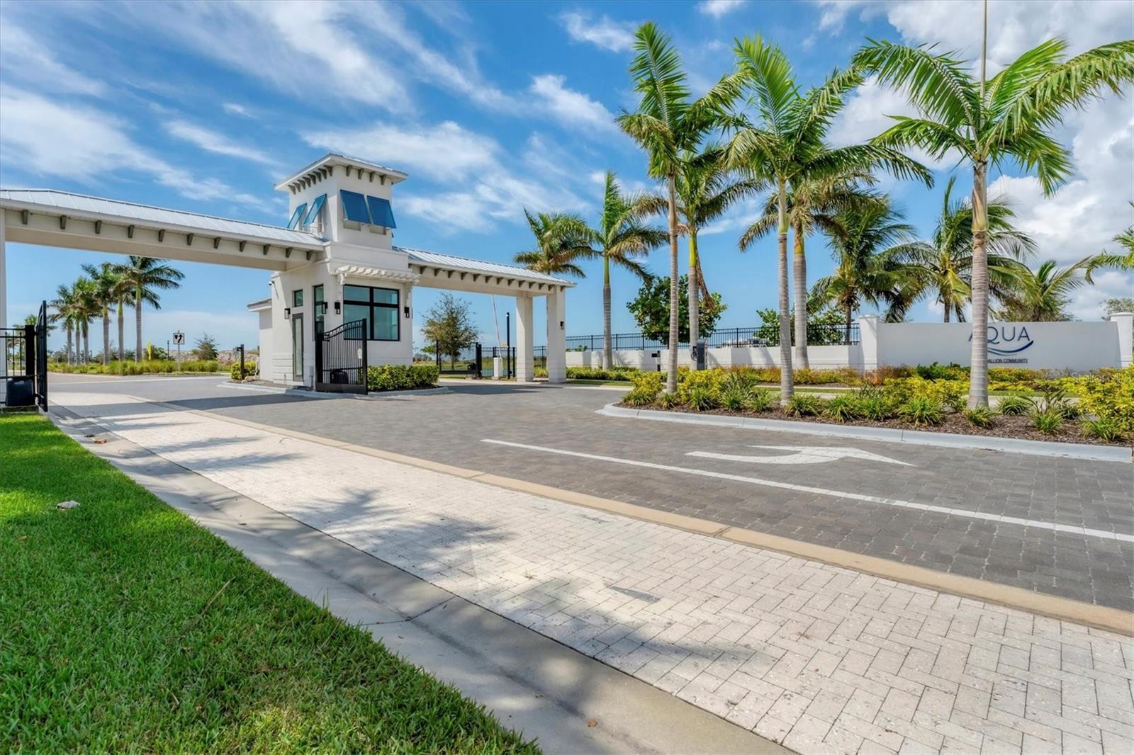 6404 PIGEON PLUM WAY, BRADENTON, FL, 34210