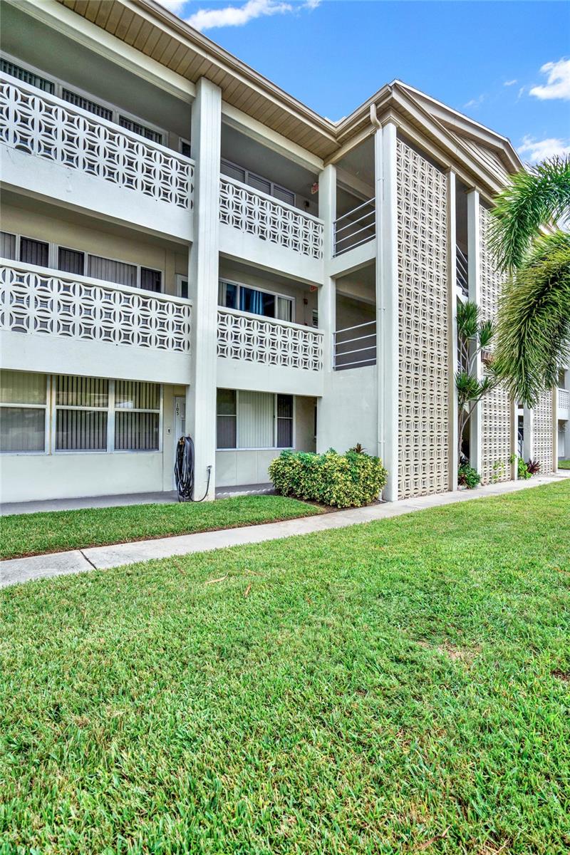 4455 DUHME RD #205, ST PETERSBURG, FL, 33708