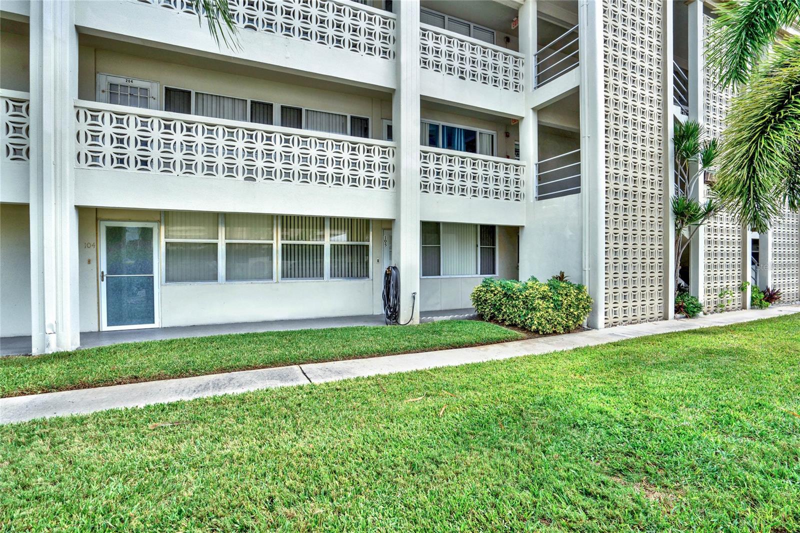 4455 DUHME RD #205, ST PETERSBURG, FL, 33708