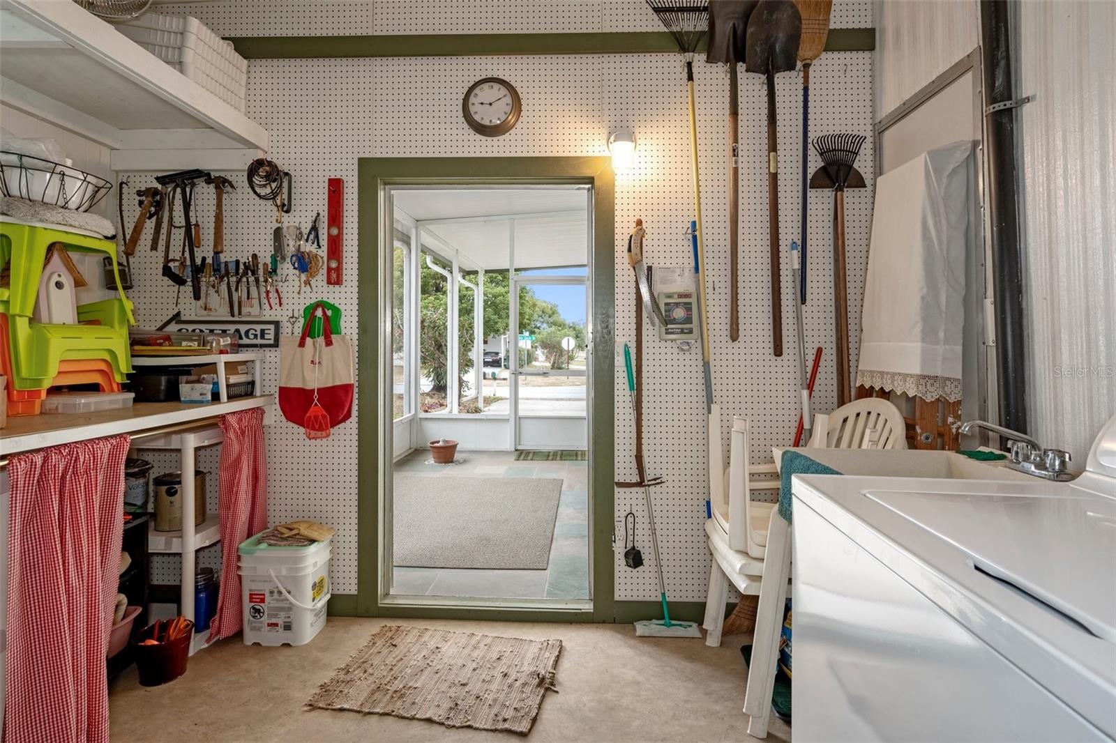 7410 FIRST CIRCLE DR, BROOKSVILLE, FL, 34613