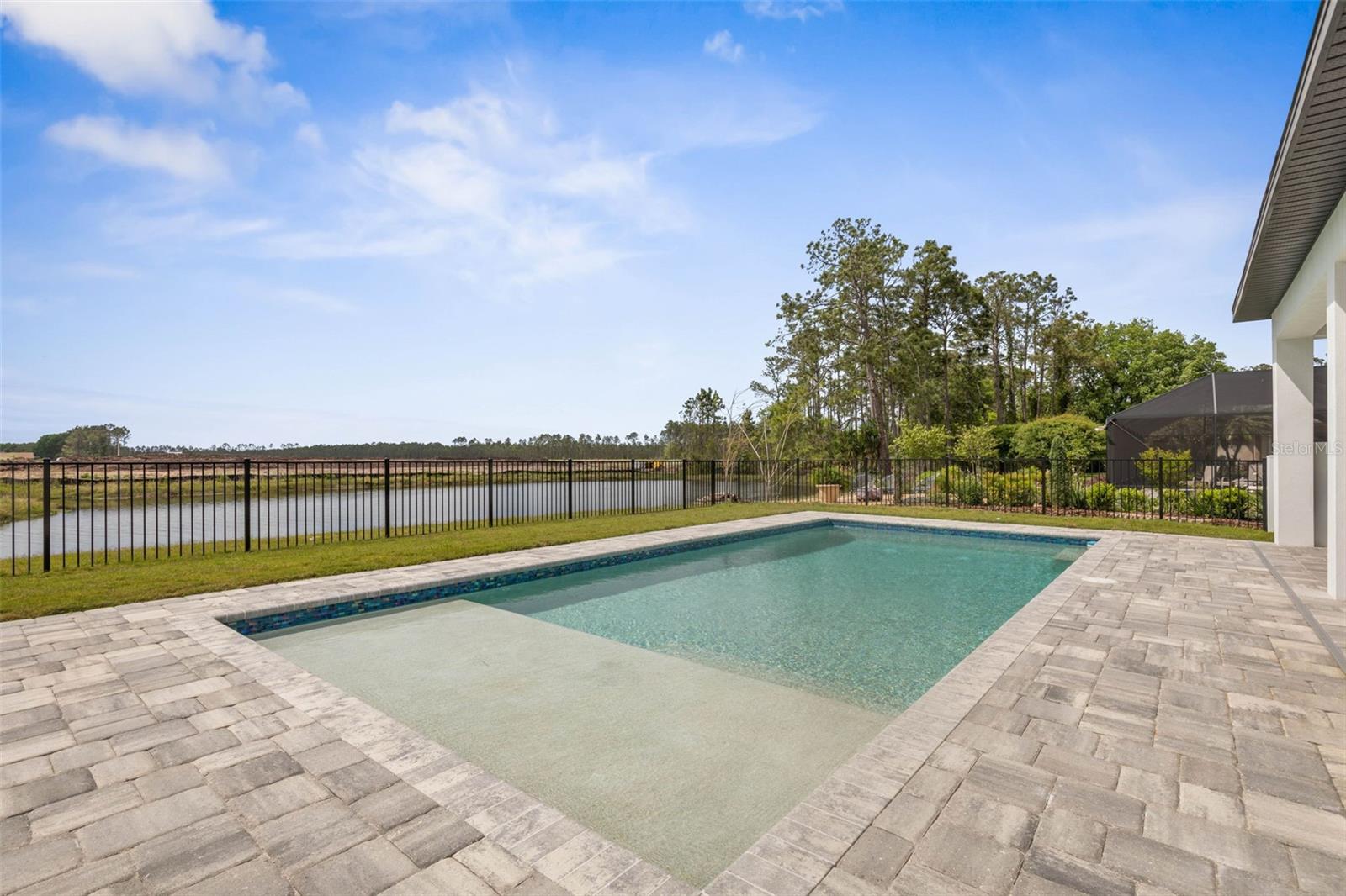 33 LAKE SUCCESS DR, PALM COAST, FL, 32137