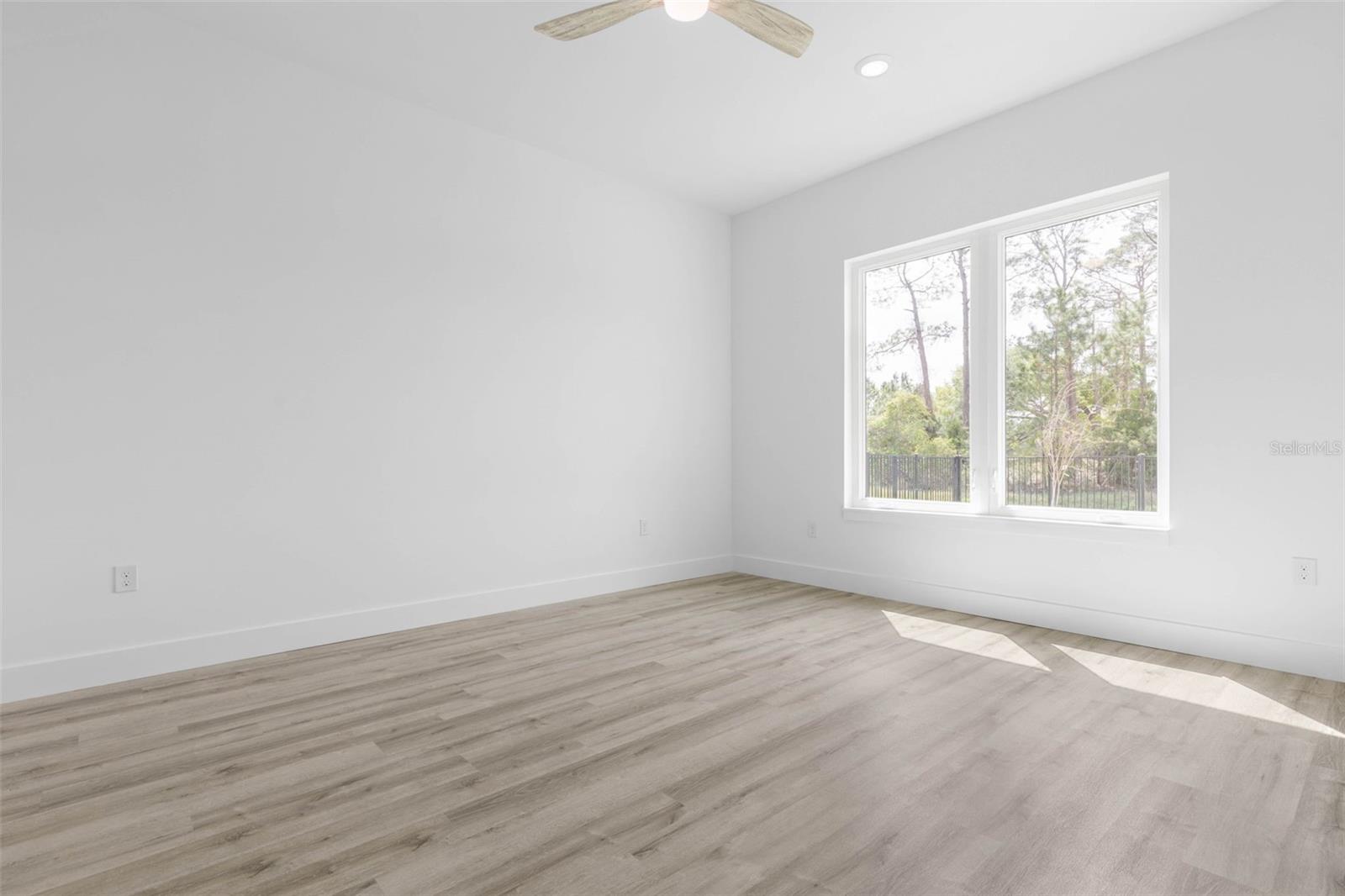33 LAKE SUCCESS DR, PALM COAST, FL, 32137