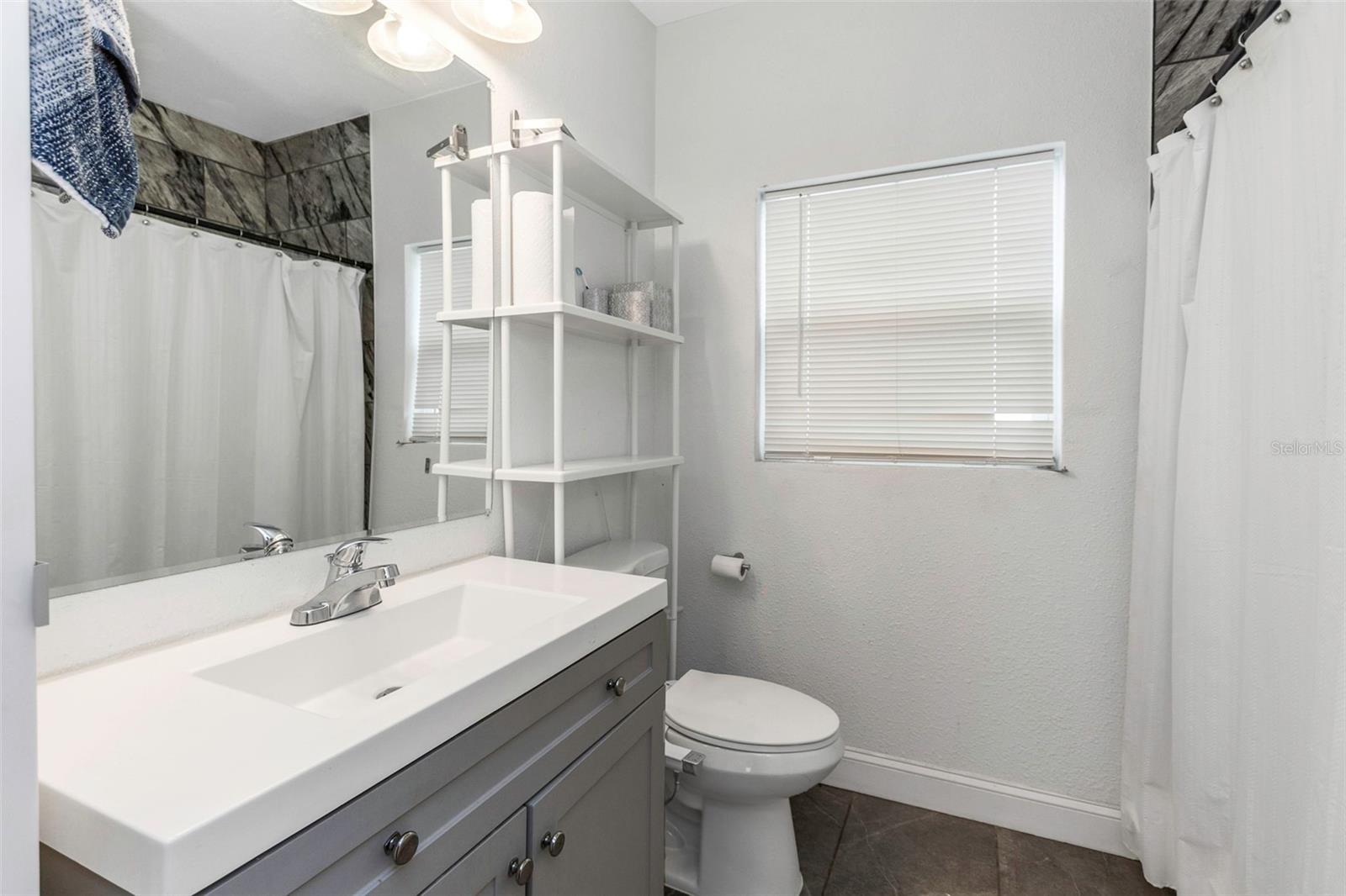 206 N HIMES AVE, TAMPA, FL, 33609
