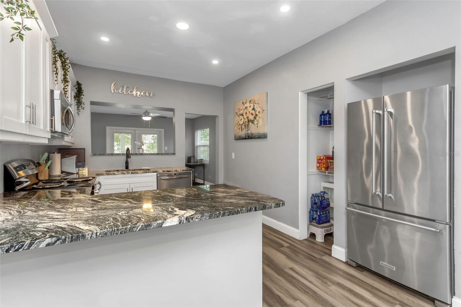 206 N HIMES AVE, TAMPA, FL, 33609