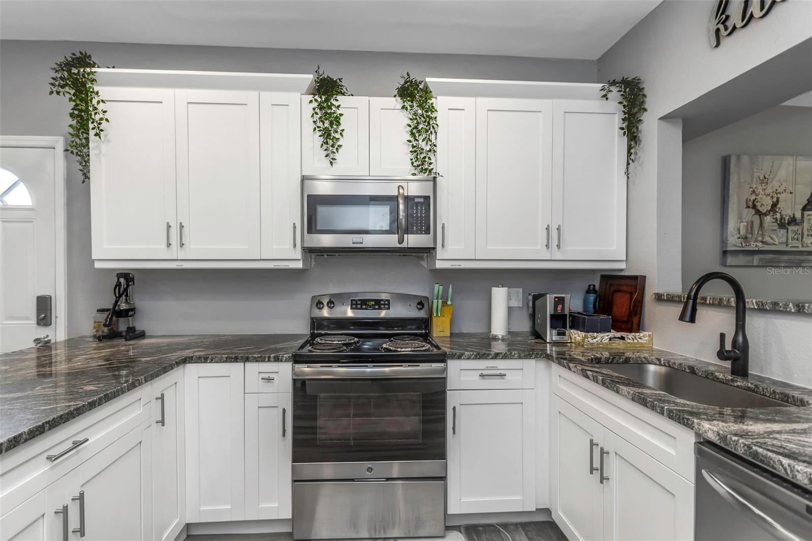 206 N HIMES AVE, TAMPA, FL, 33609