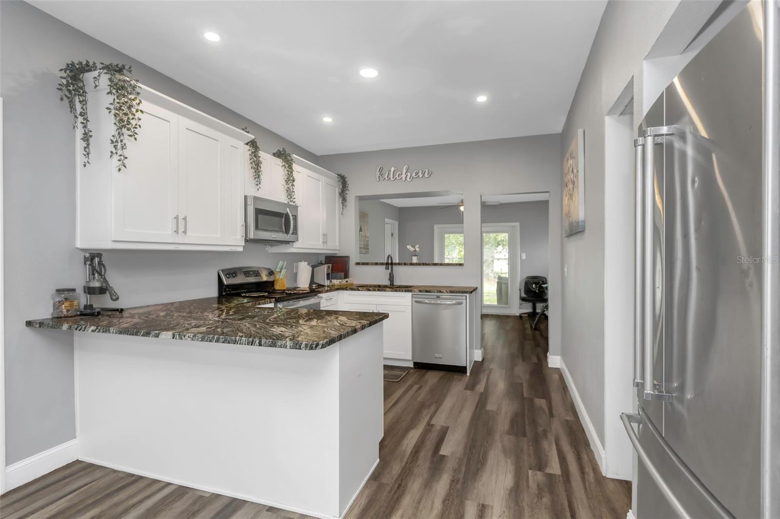 206 N HIMES AVE, TAMPA, FL, 33609