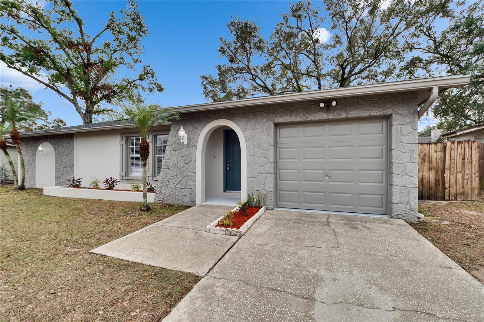 2211 WHITNEY PL, VALRICO, FL, 33594