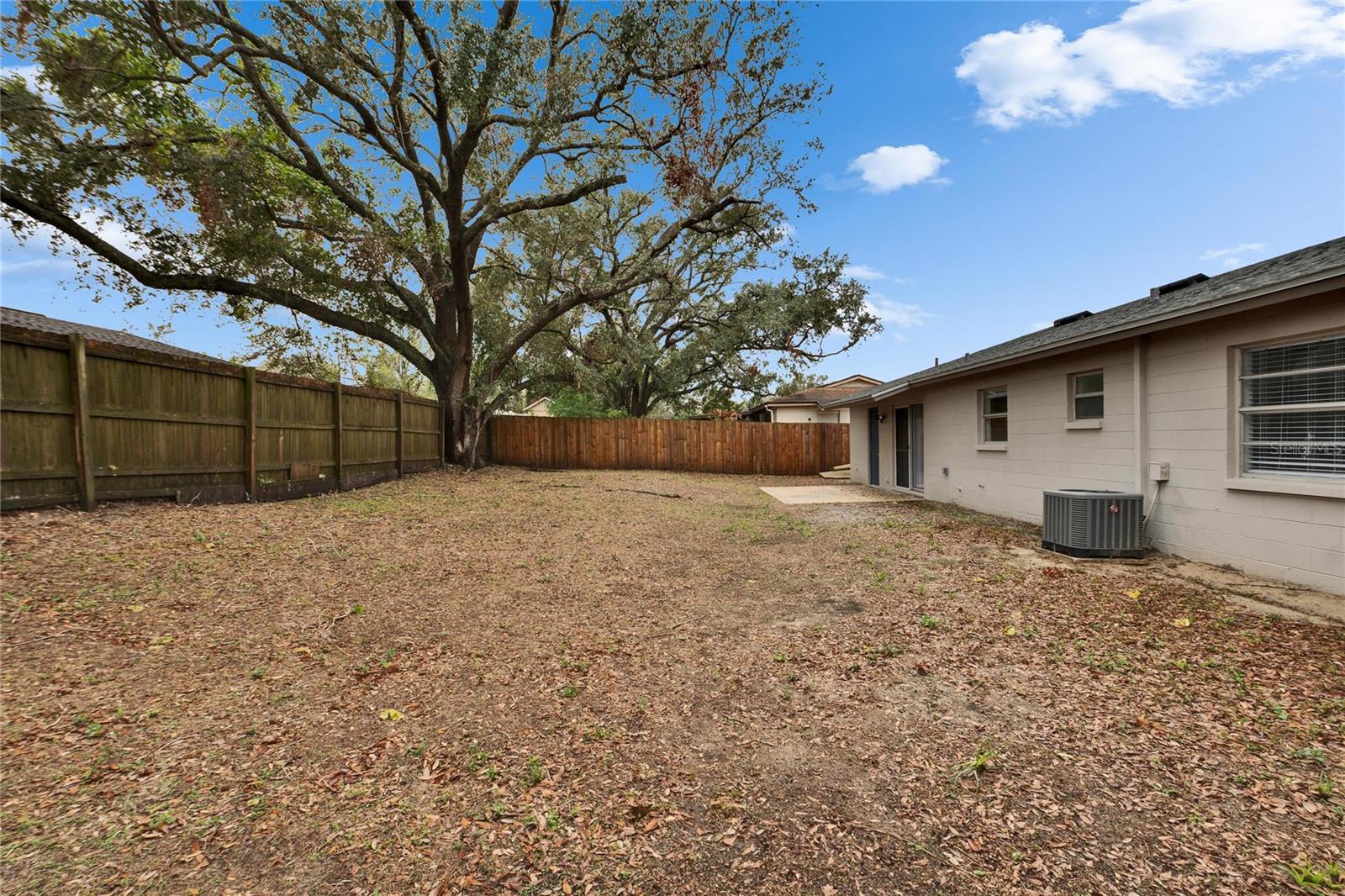 2211 WHITNEY PL, VALRICO, FL, 33594