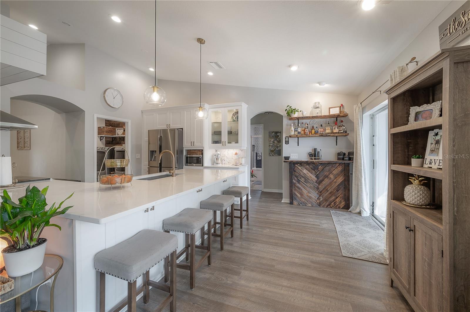 2909 FOLKLORE DR, VALRICO, FL, 33596