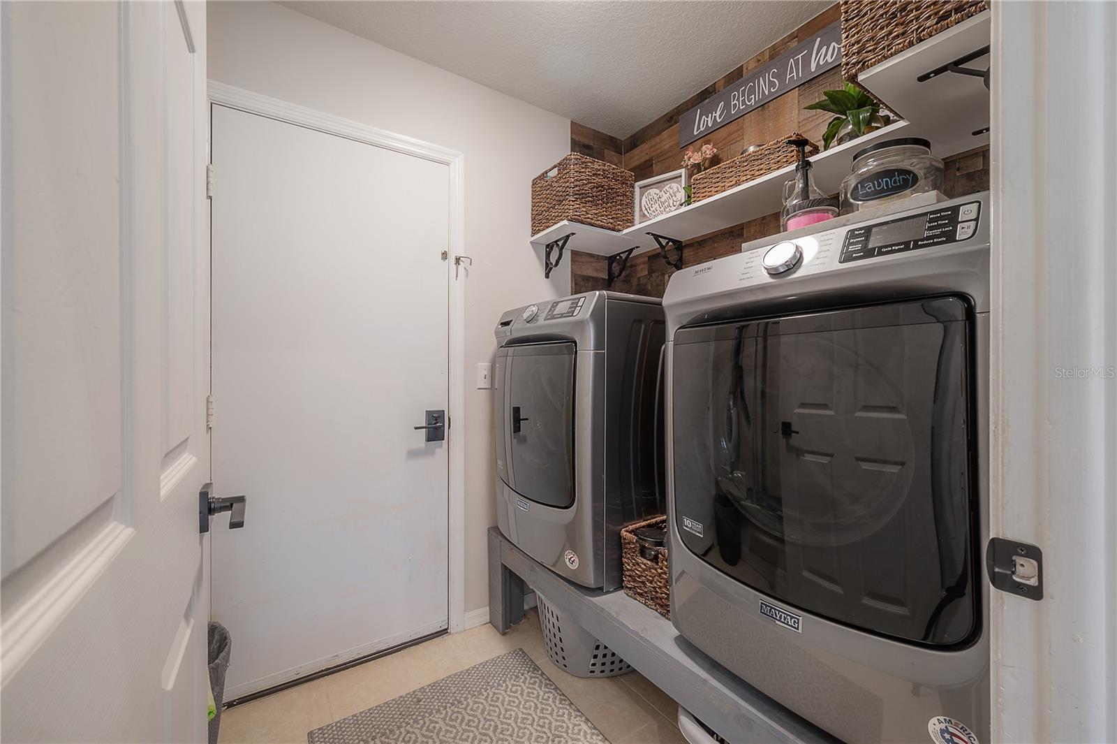 2909 FOLKLORE DR, VALRICO, FL, 33596