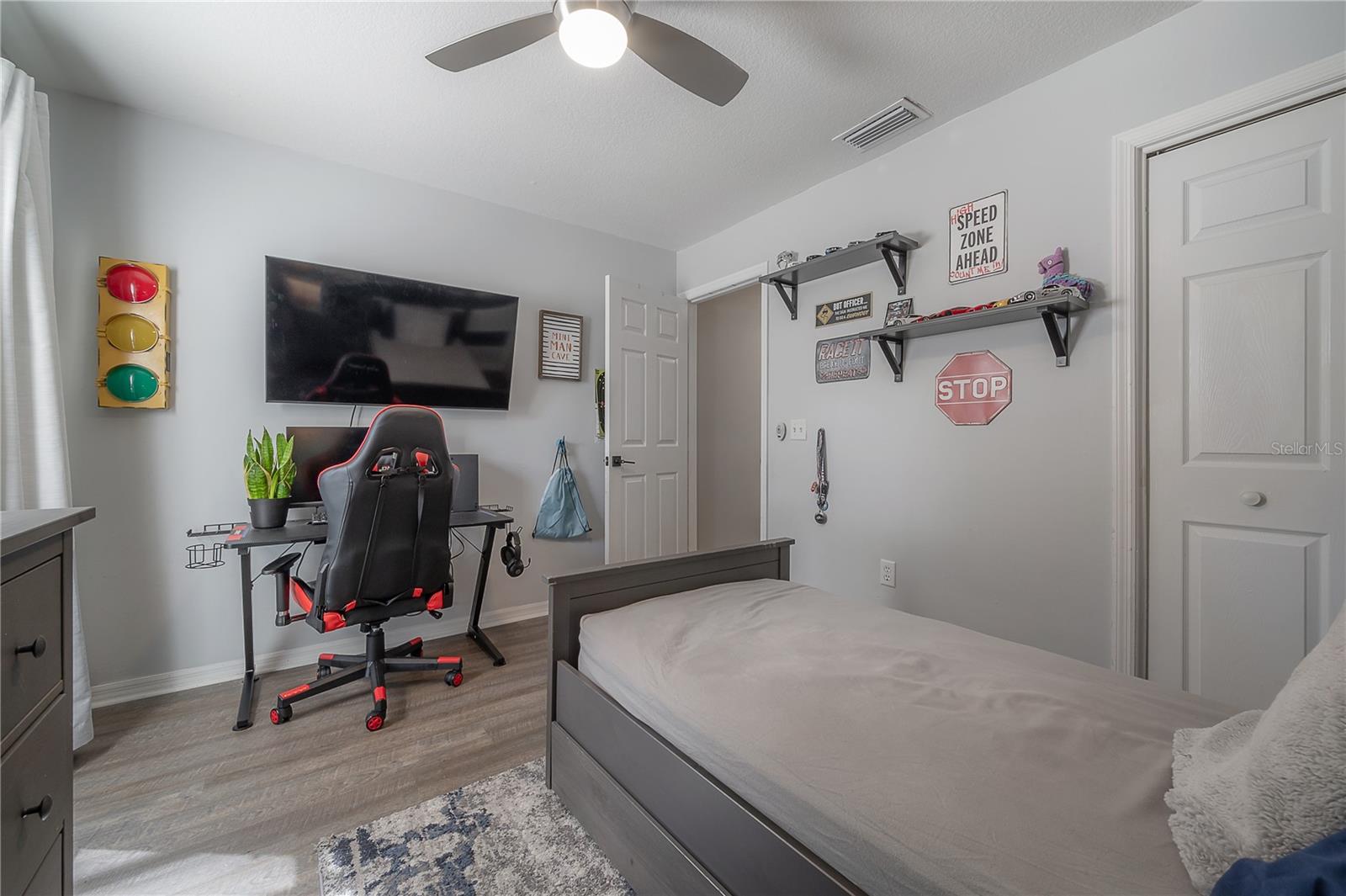 2909 FOLKLORE DR, VALRICO, FL, 33596
