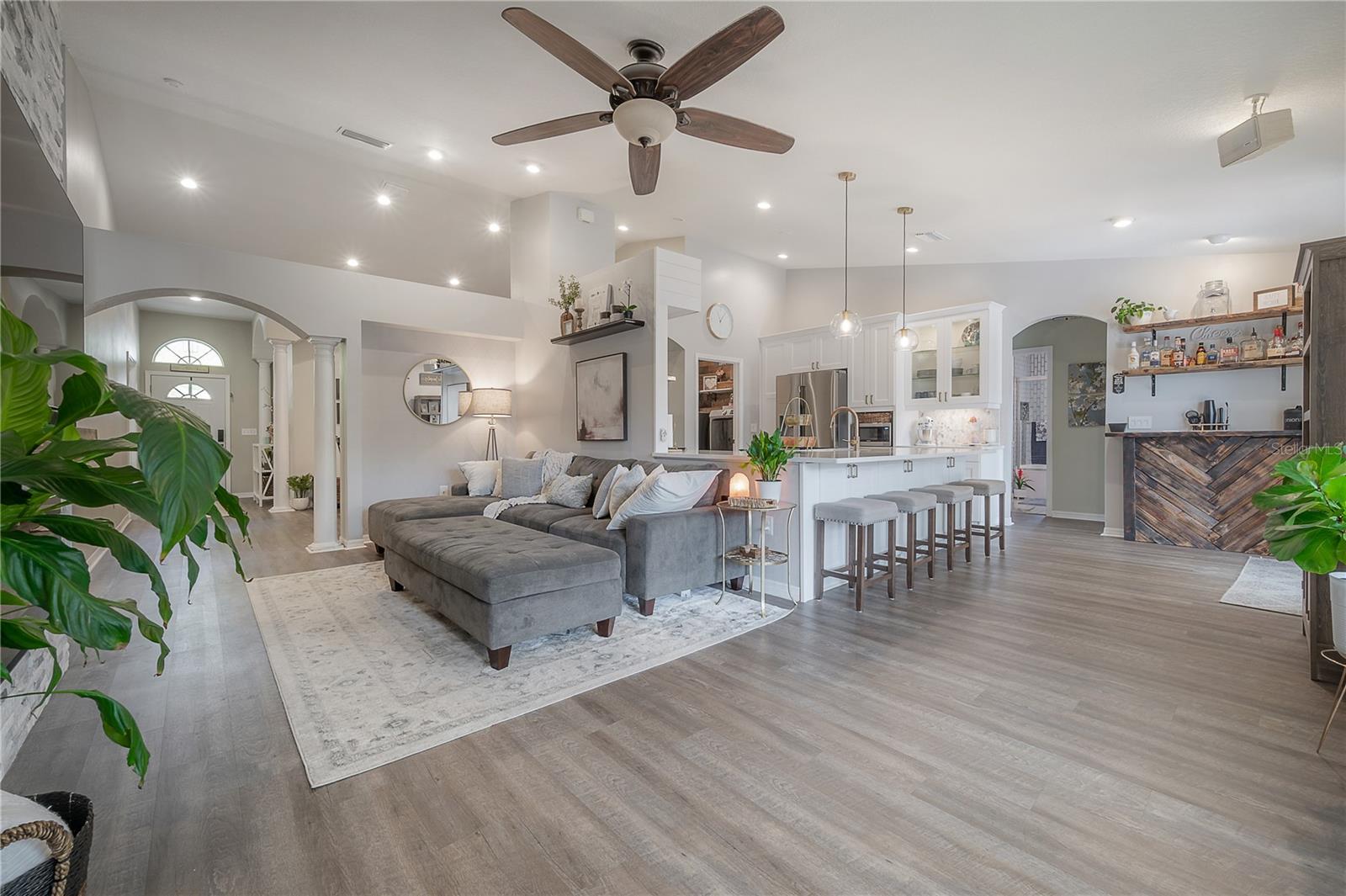 2909 FOLKLORE DR, VALRICO, FL, 33596
