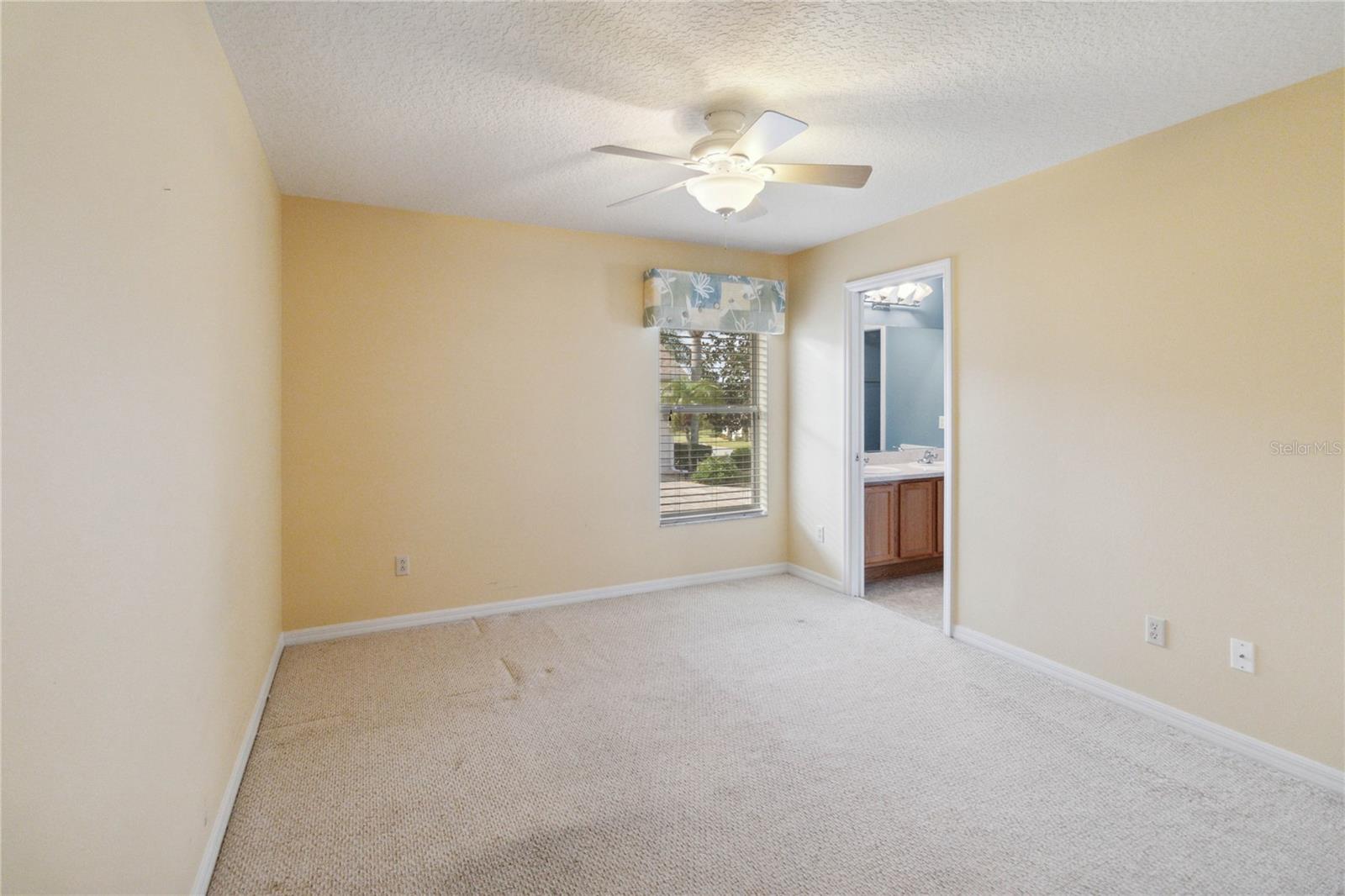 4546 NOTTOWAY DR, LEESBURG, FL, 34748