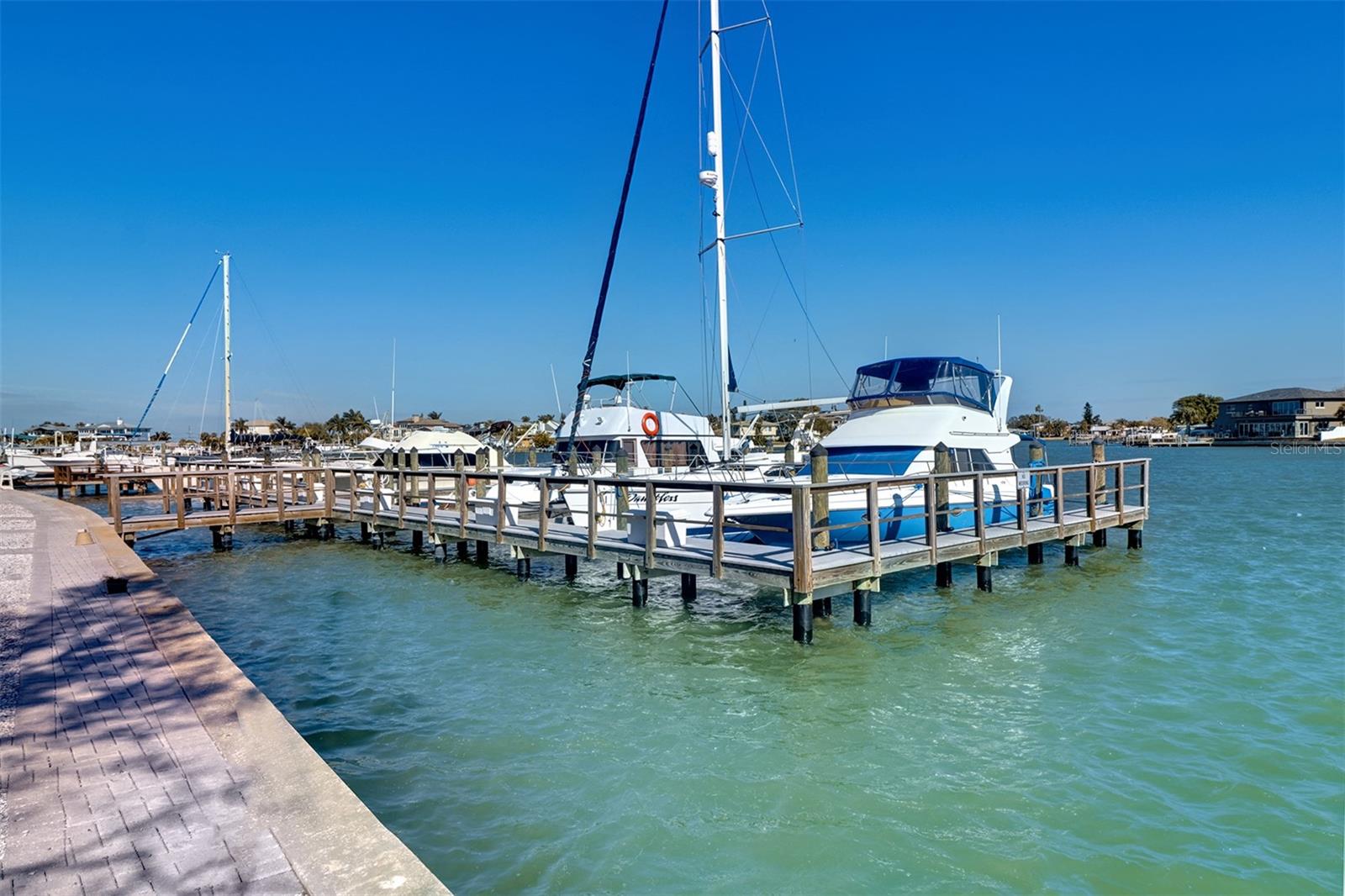 2307 BAY BOULEVARD, INDIAN ROCKS BEACH, FL, 33785
