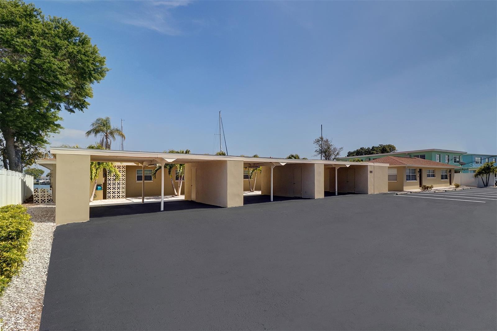 2307 BAY BOULEVARD, INDIAN ROCKS BEACH, FL, 33785