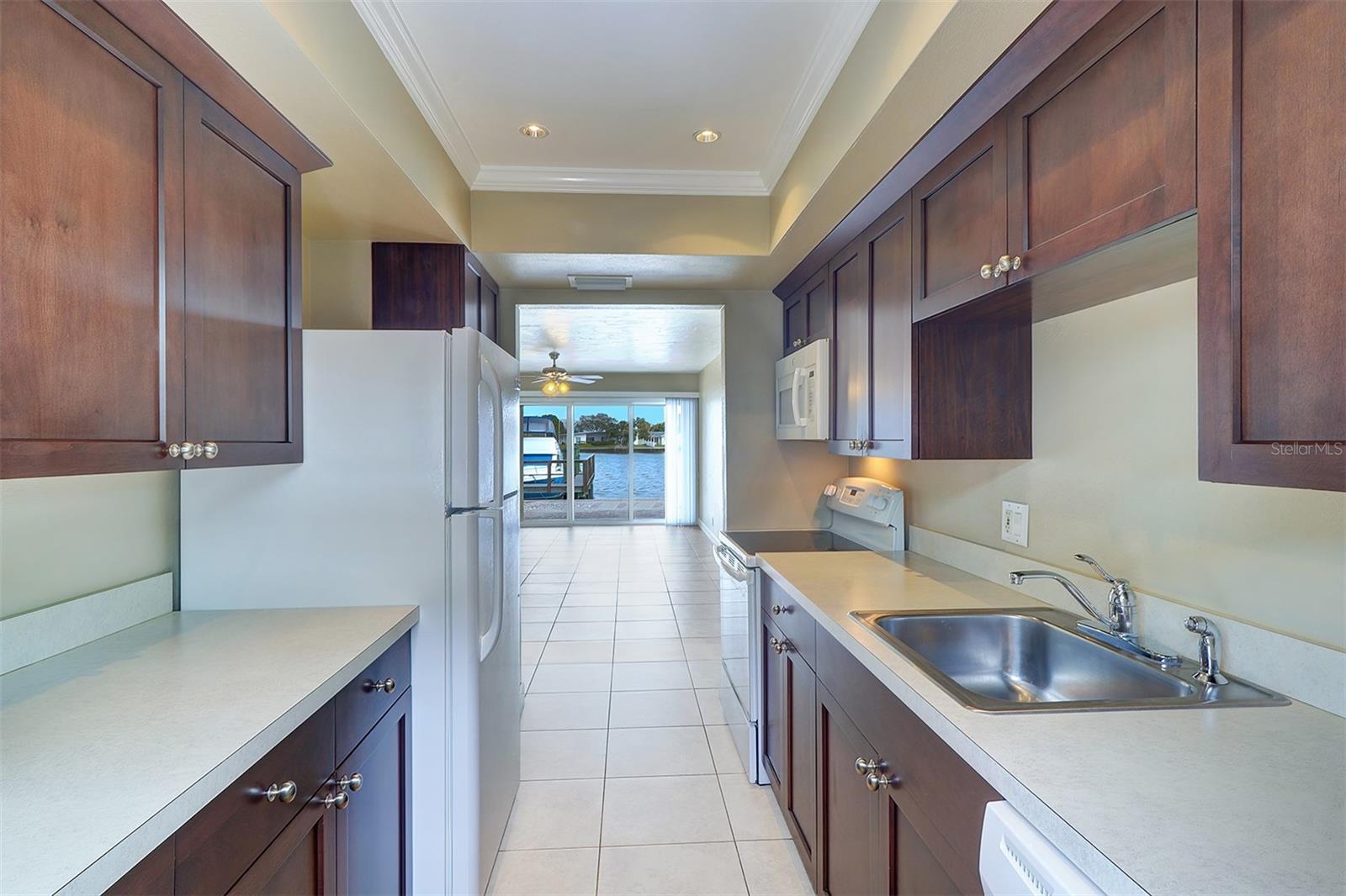 2307 BAY BOULEVARD, INDIAN ROCKS BEACH, FL, 33785