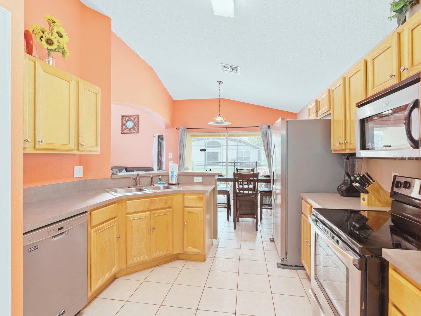 110 STELLA PASS, DAVENPORT, FL, 33837