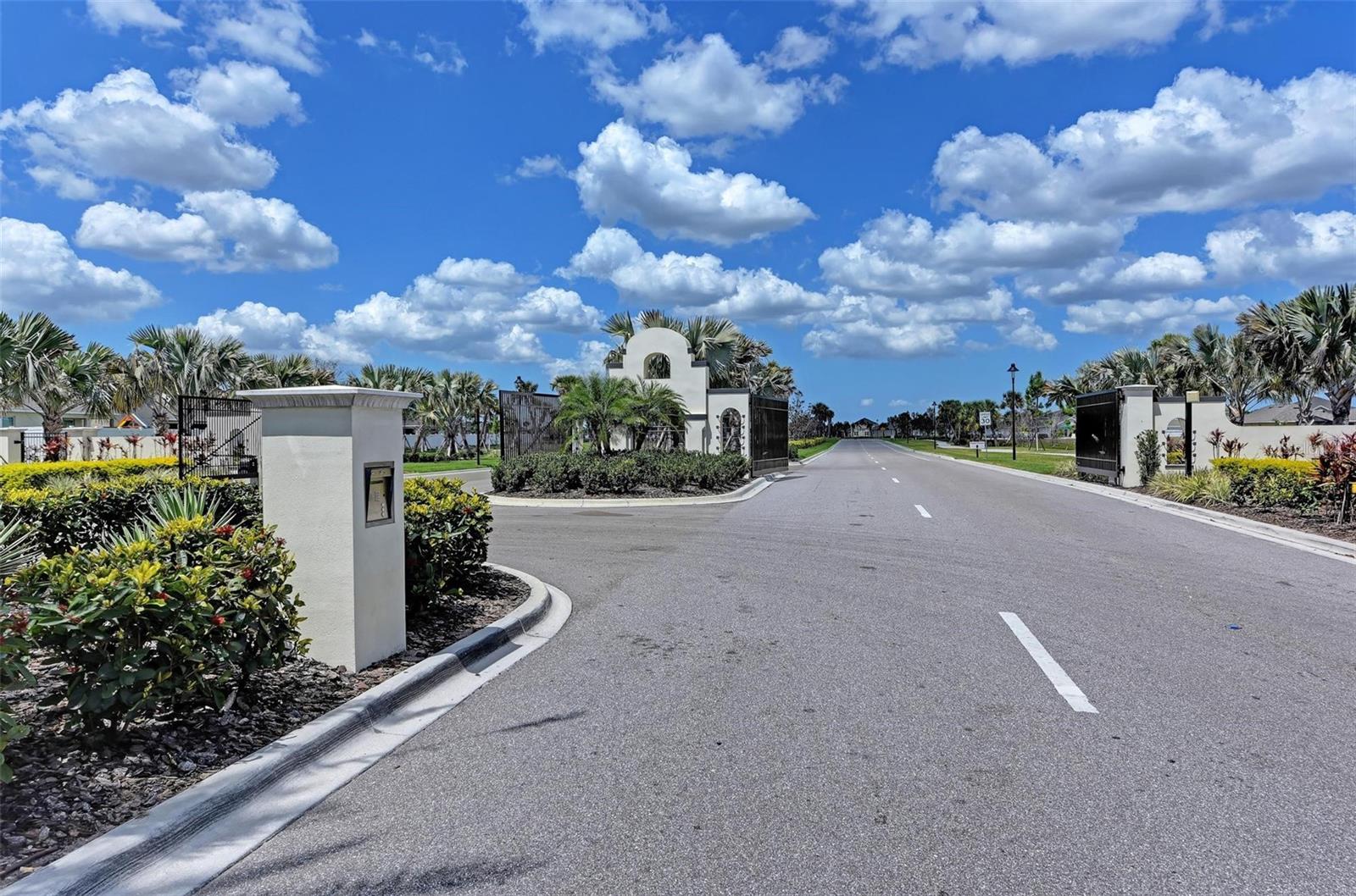 15520 HIGH BELL PL, BRADENTON, FL, 34212