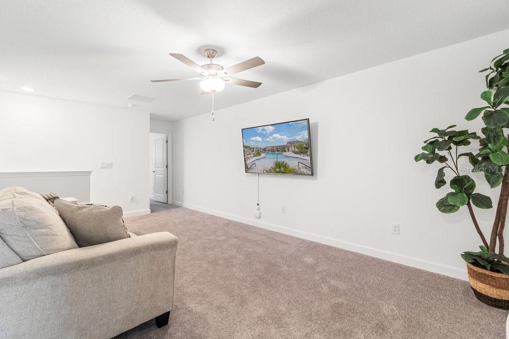 8241 CORNER PINE WAY, NEW PORT RICHEY, FL, 34655