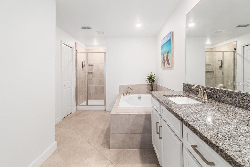 8241 CORNER PINE WAY, NEW PORT RICHEY, FL, 34655