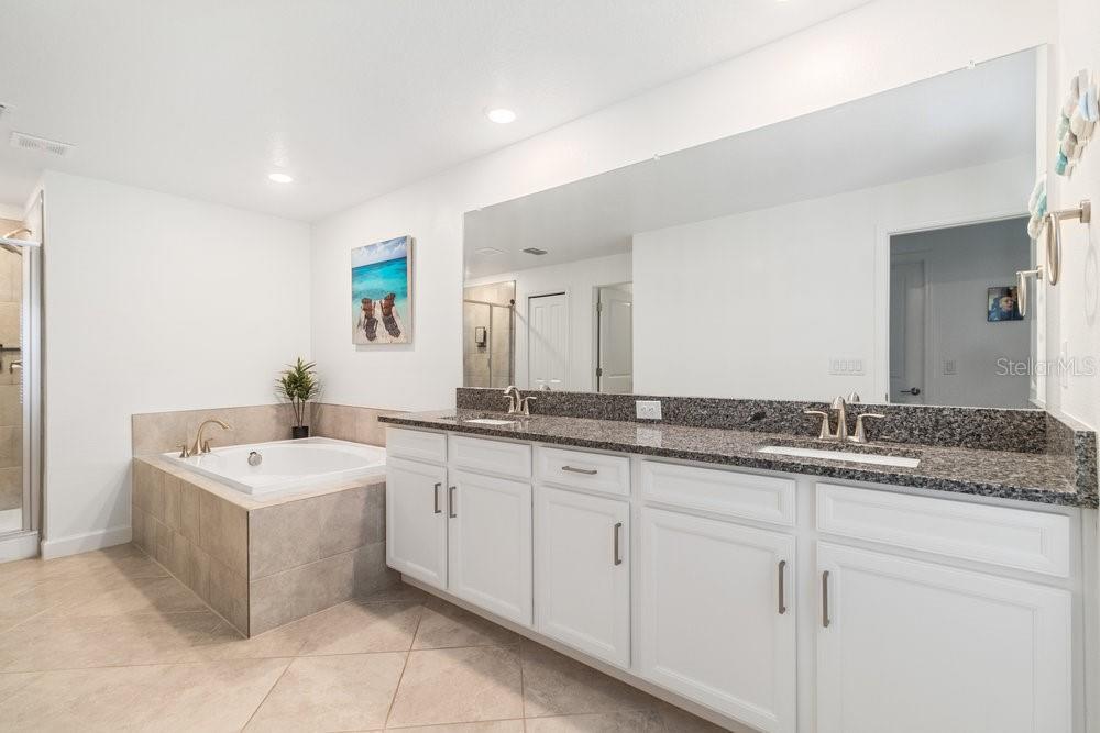 8241 CORNER PINE WAY, NEW PORT RICHEY, FL, 34655